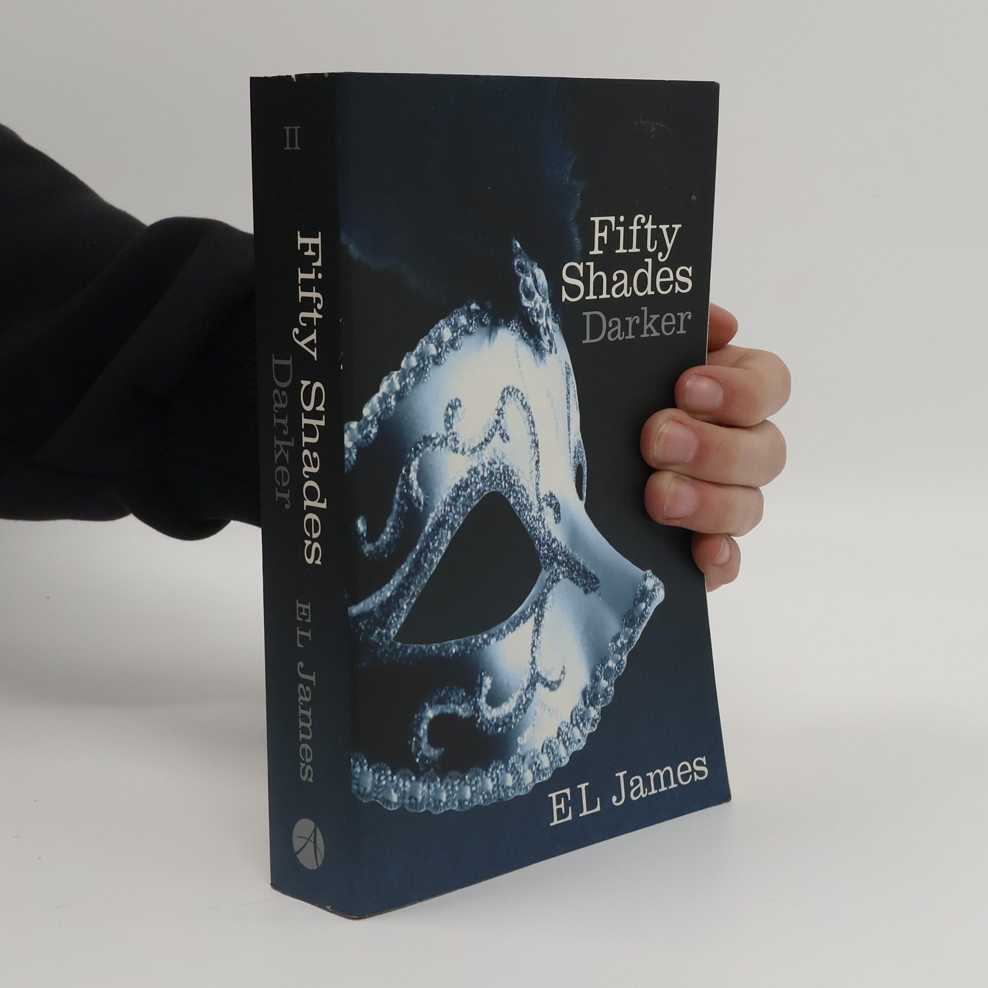 E. L. James Fifty Shades Darker