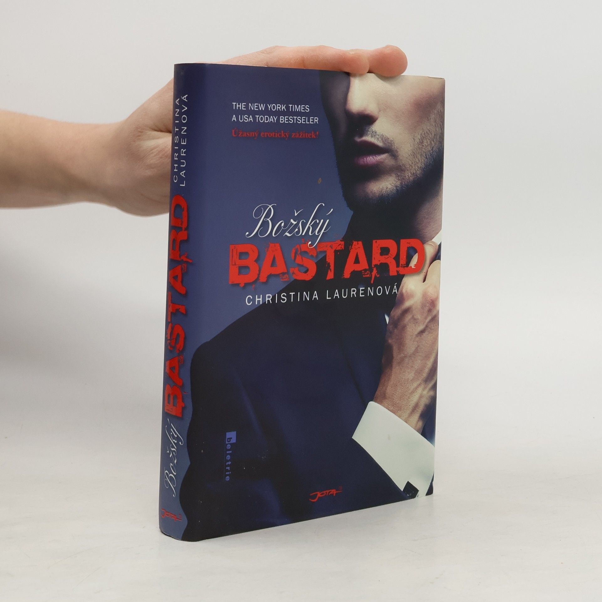 Christina Lauren Božský bastard