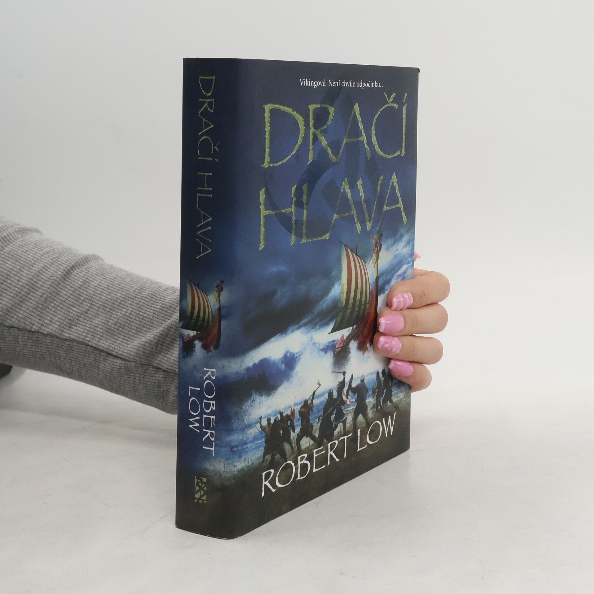 Robert Low Dračí hlava
