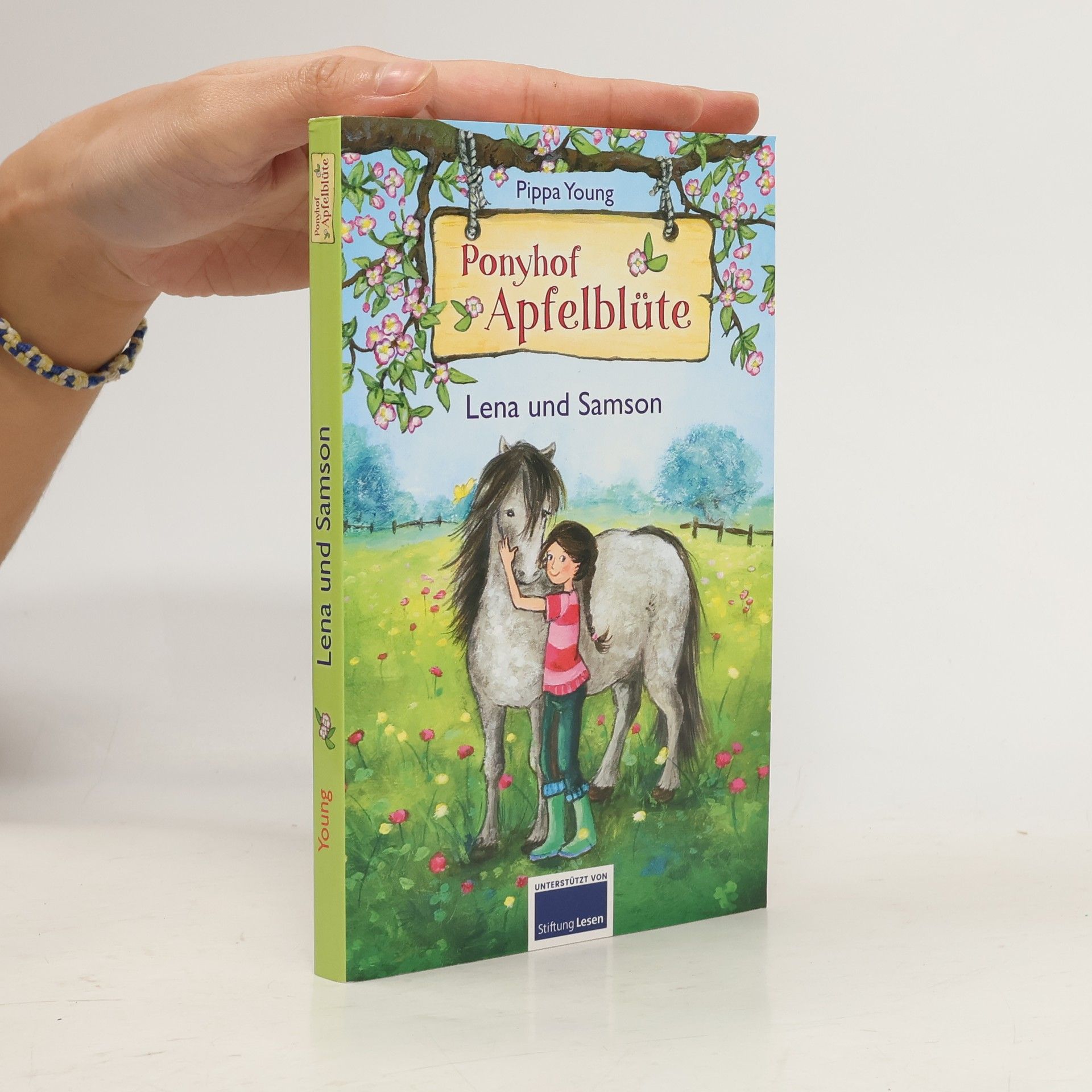 Pippa Young Ponyhof Apfelblüte. Lena und Samson