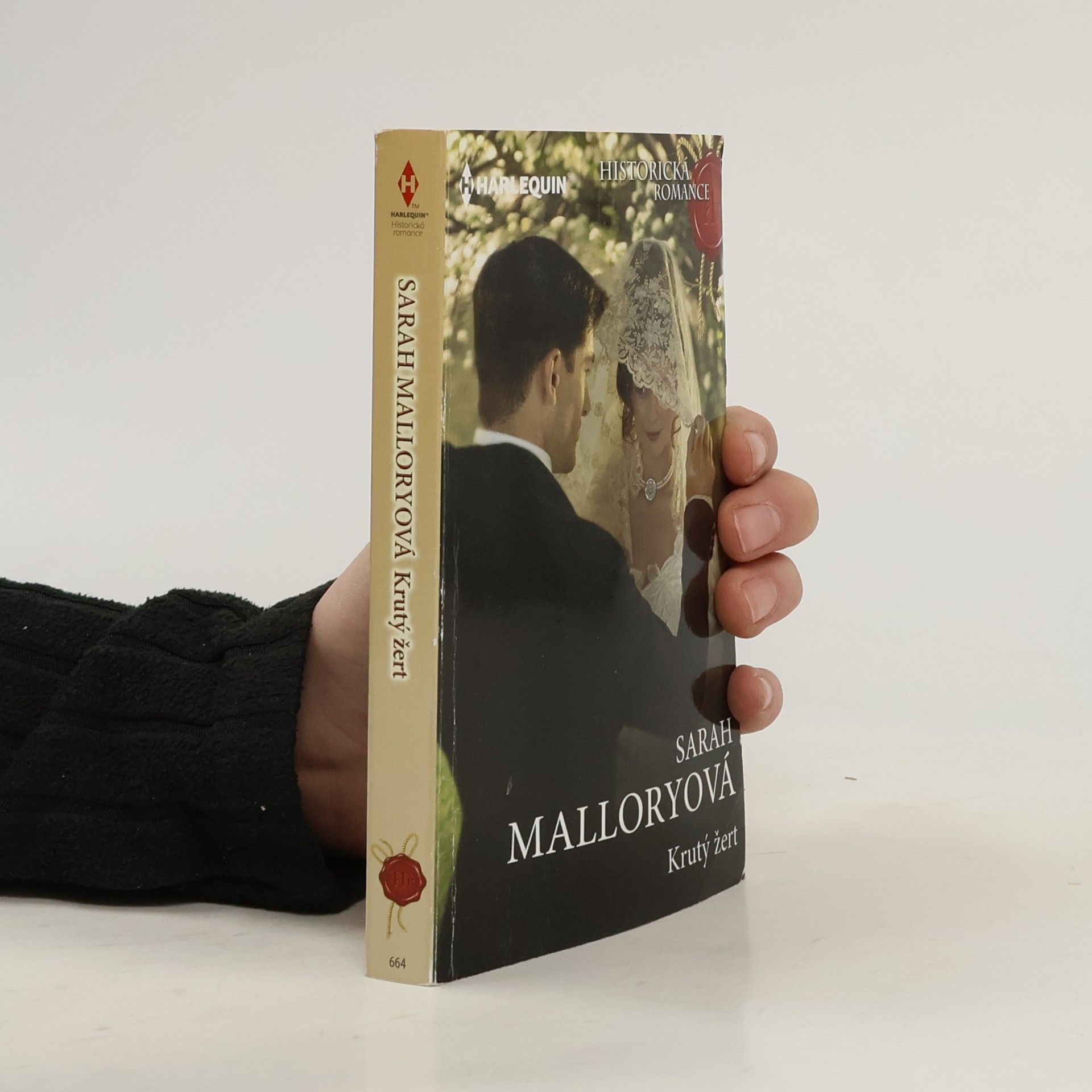 Sarah Mallory Krutý žert