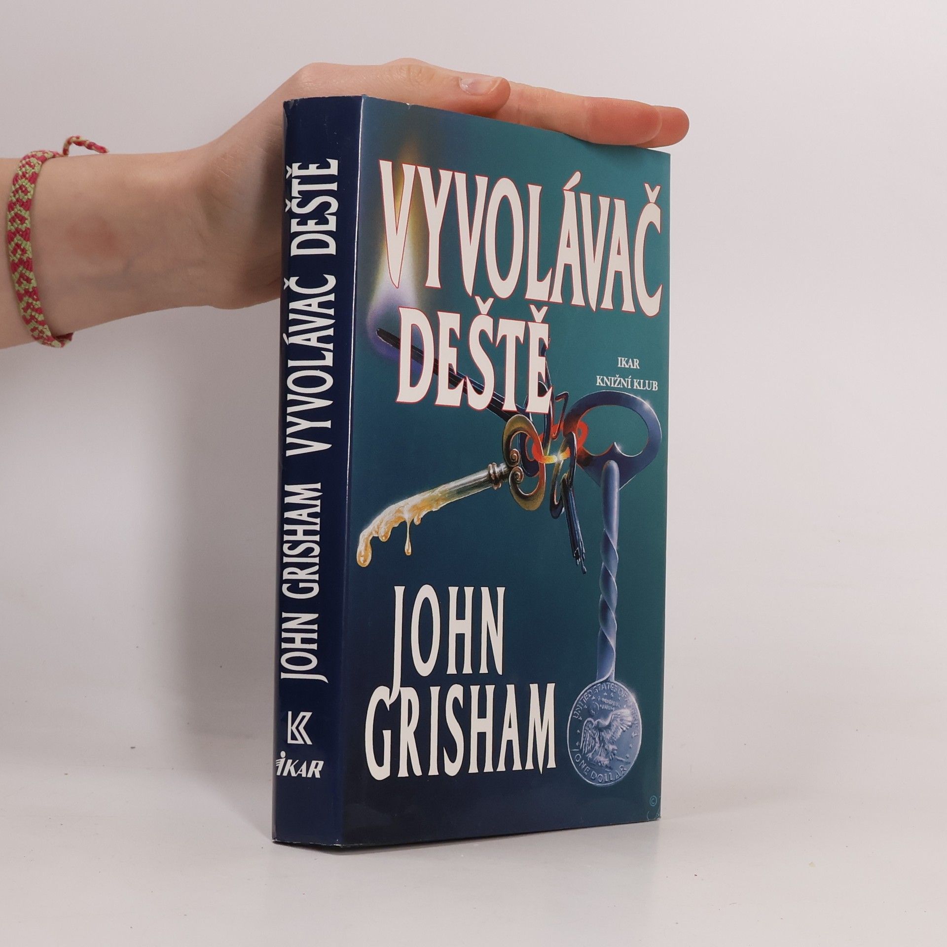 John Grisham Vyvolávač deště