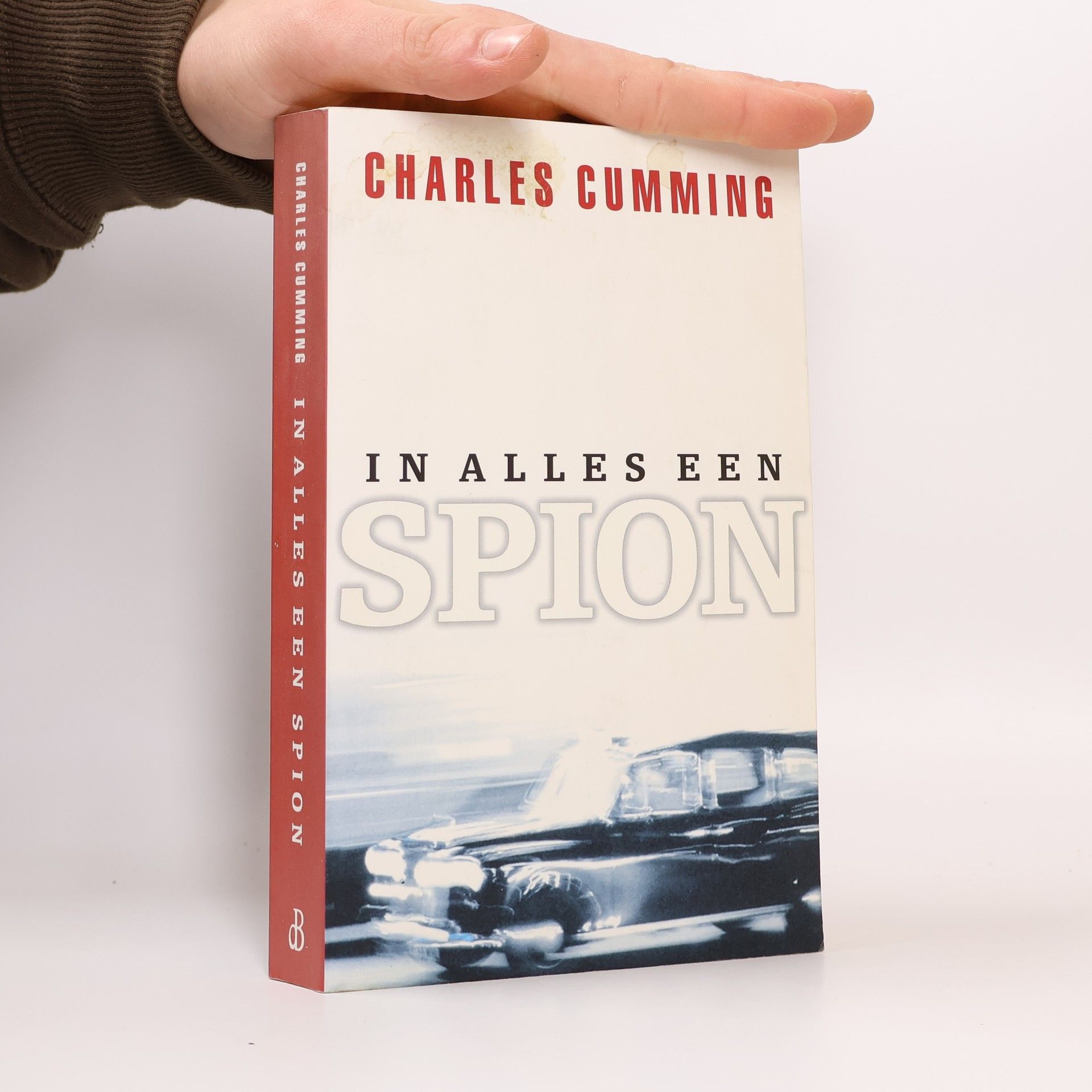 Charles Cumming In alles een spion