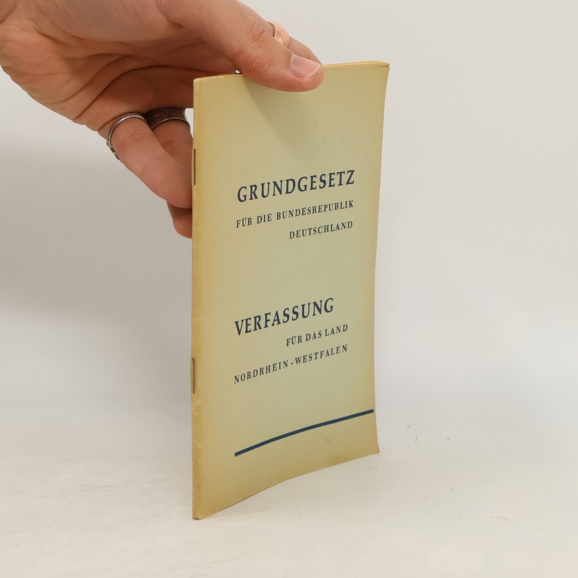 Various authors Verfassung für das Land Nordrhein-Westfalen. Grundgesetz für die Bundesrepublik Deutschland