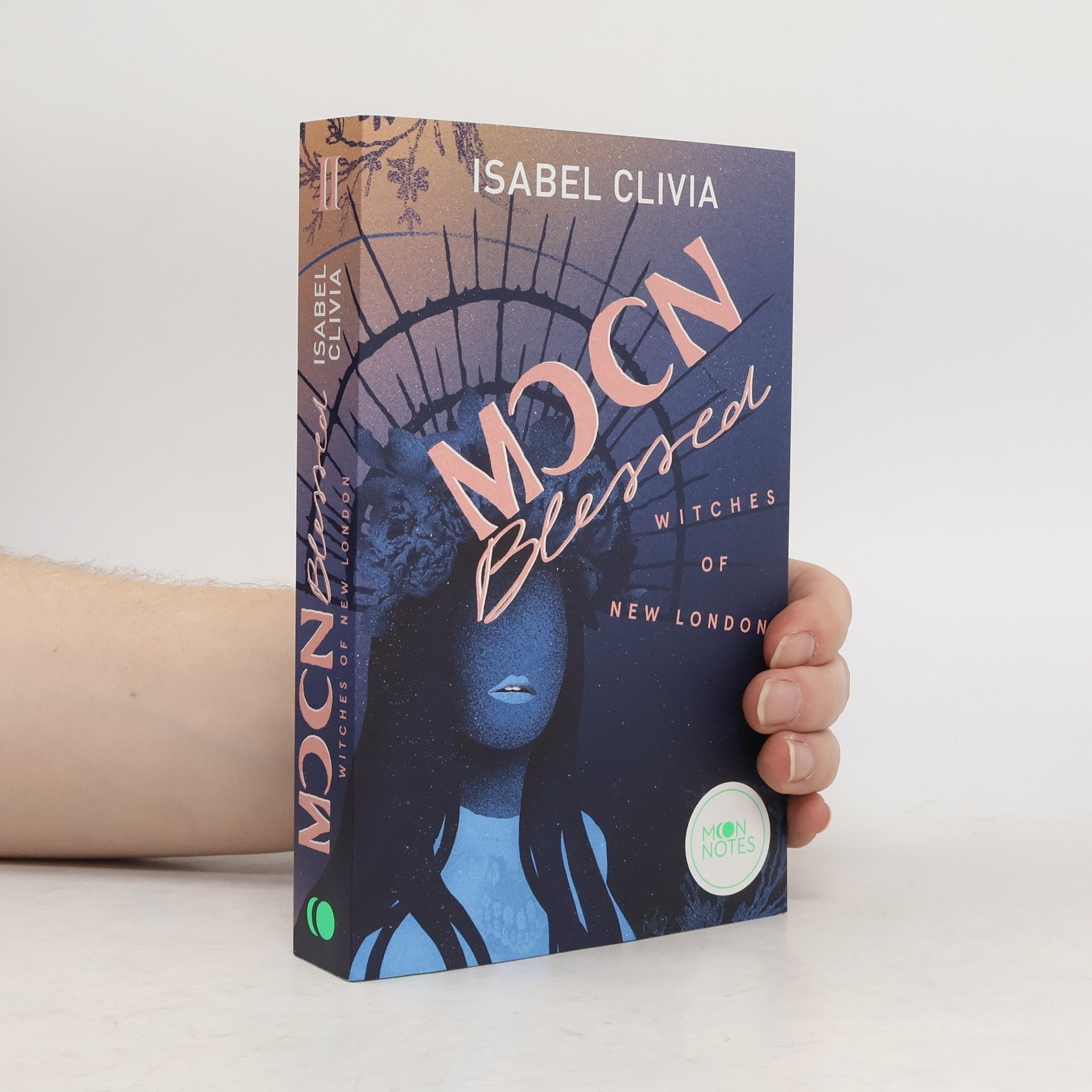 Isabel Clivia Witches of New London 2. Moonblessed