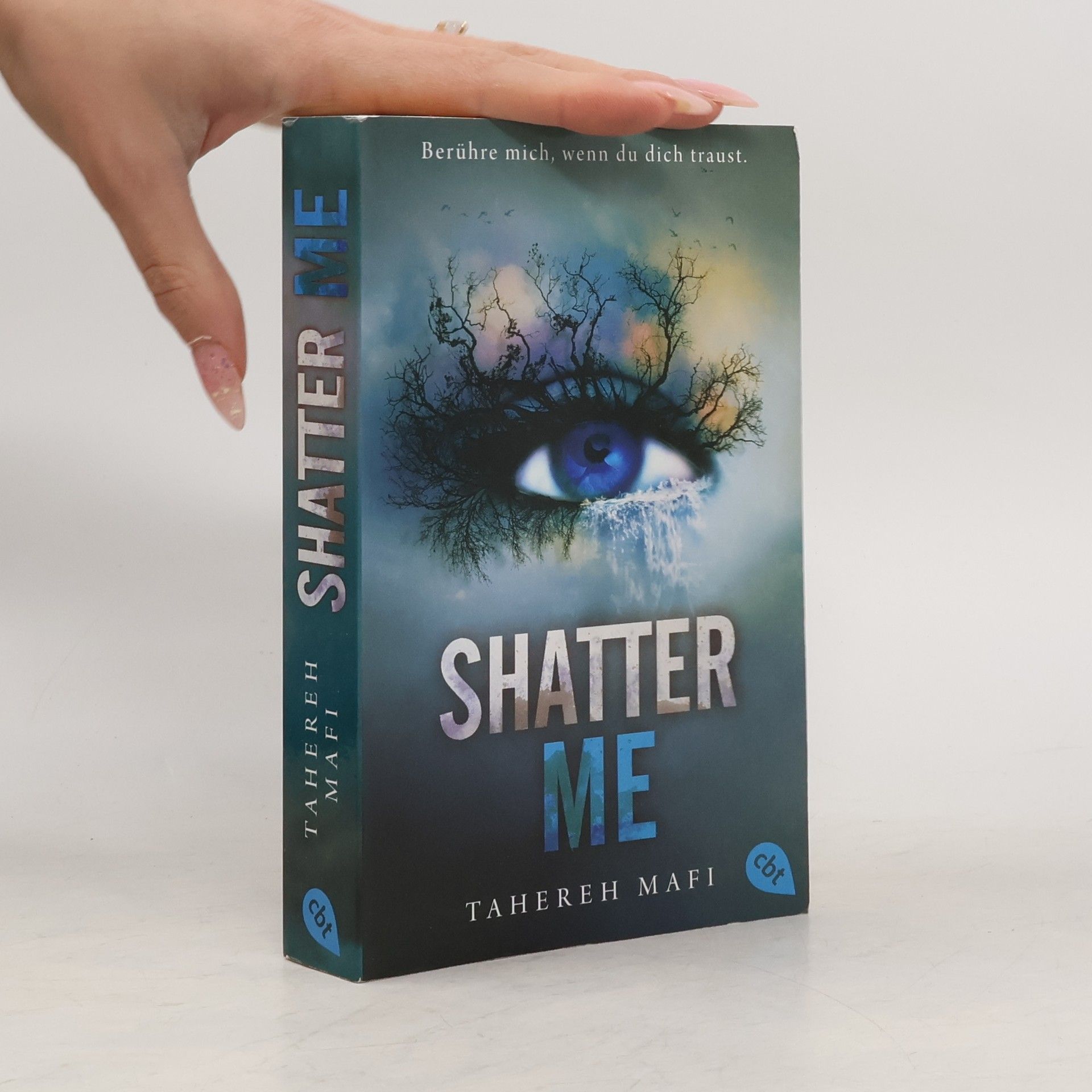 Tahereh Mafi Shatter Me