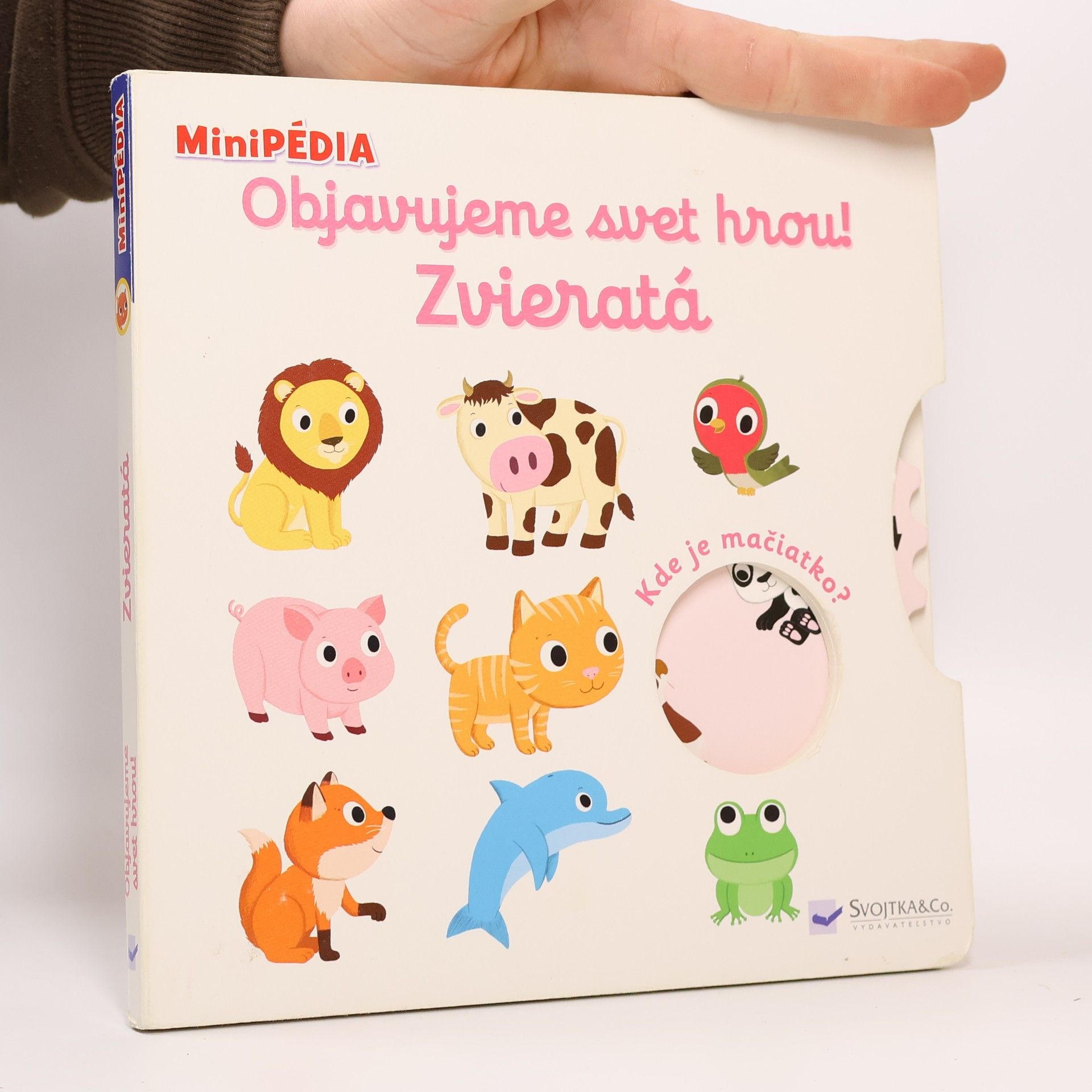 AA.VV. Zvieratá (objavujeme svet)