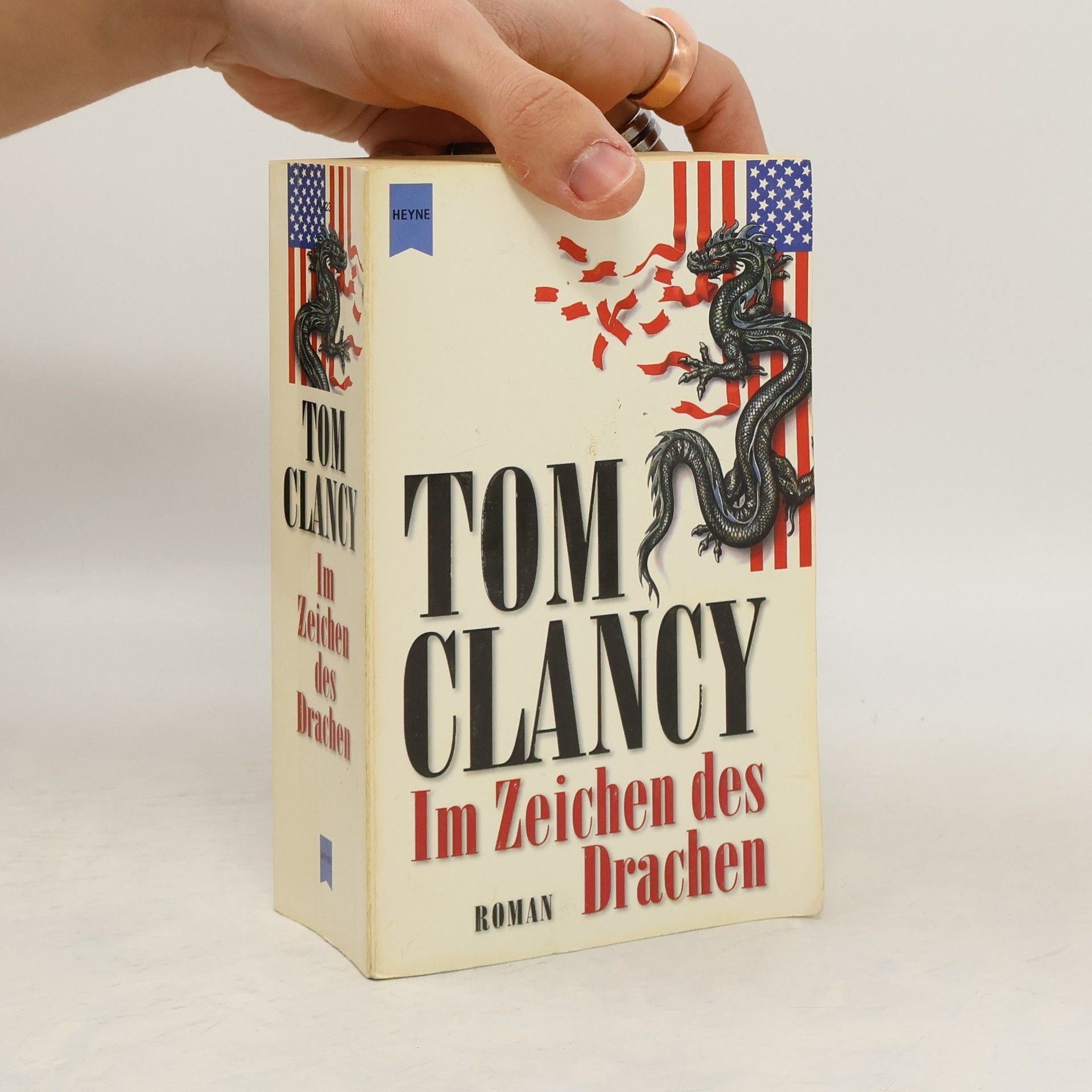 Tom Clancy Im Zeichen des Drachen.