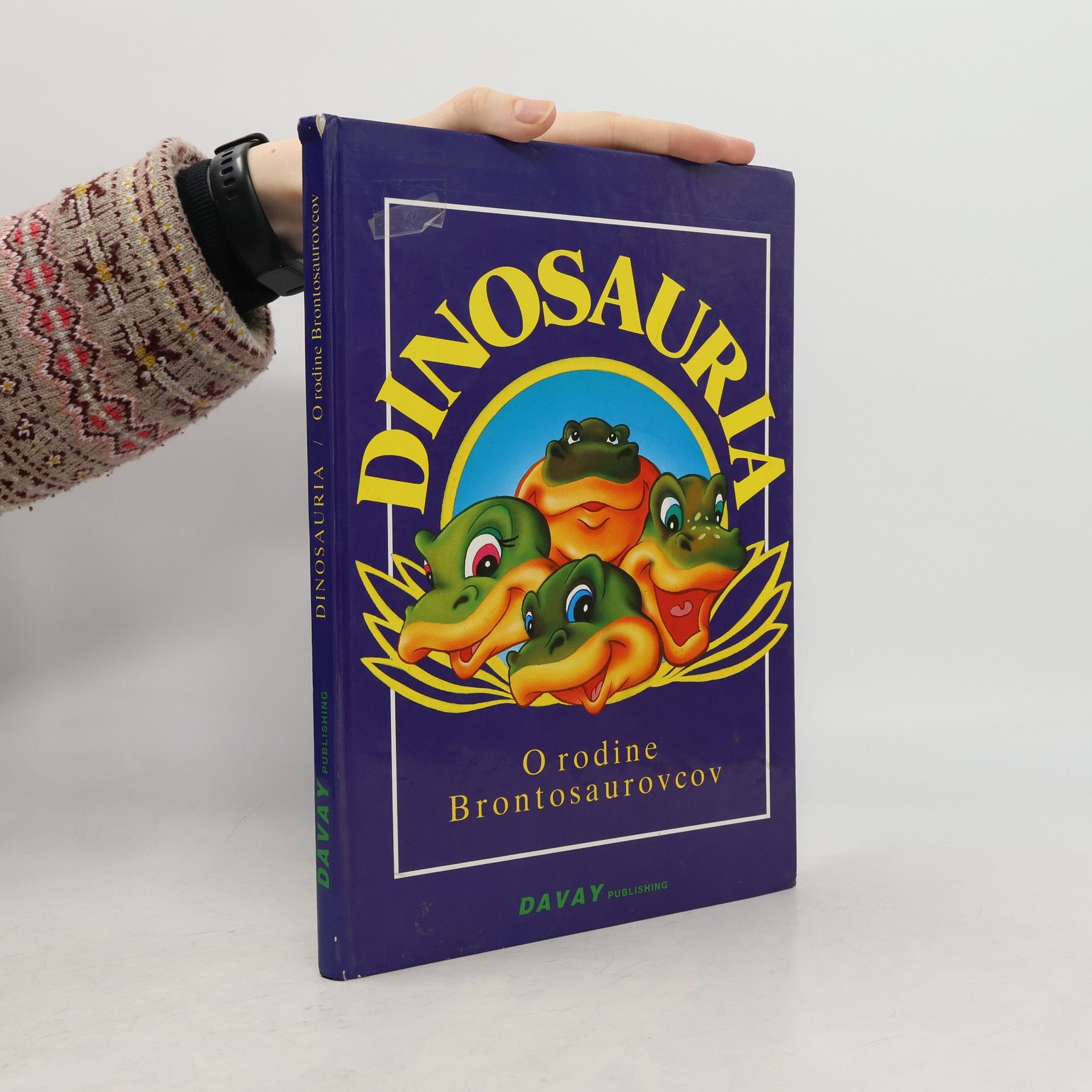 Emília Činčurová Dinosauria: O rodine Brontosaurovcov