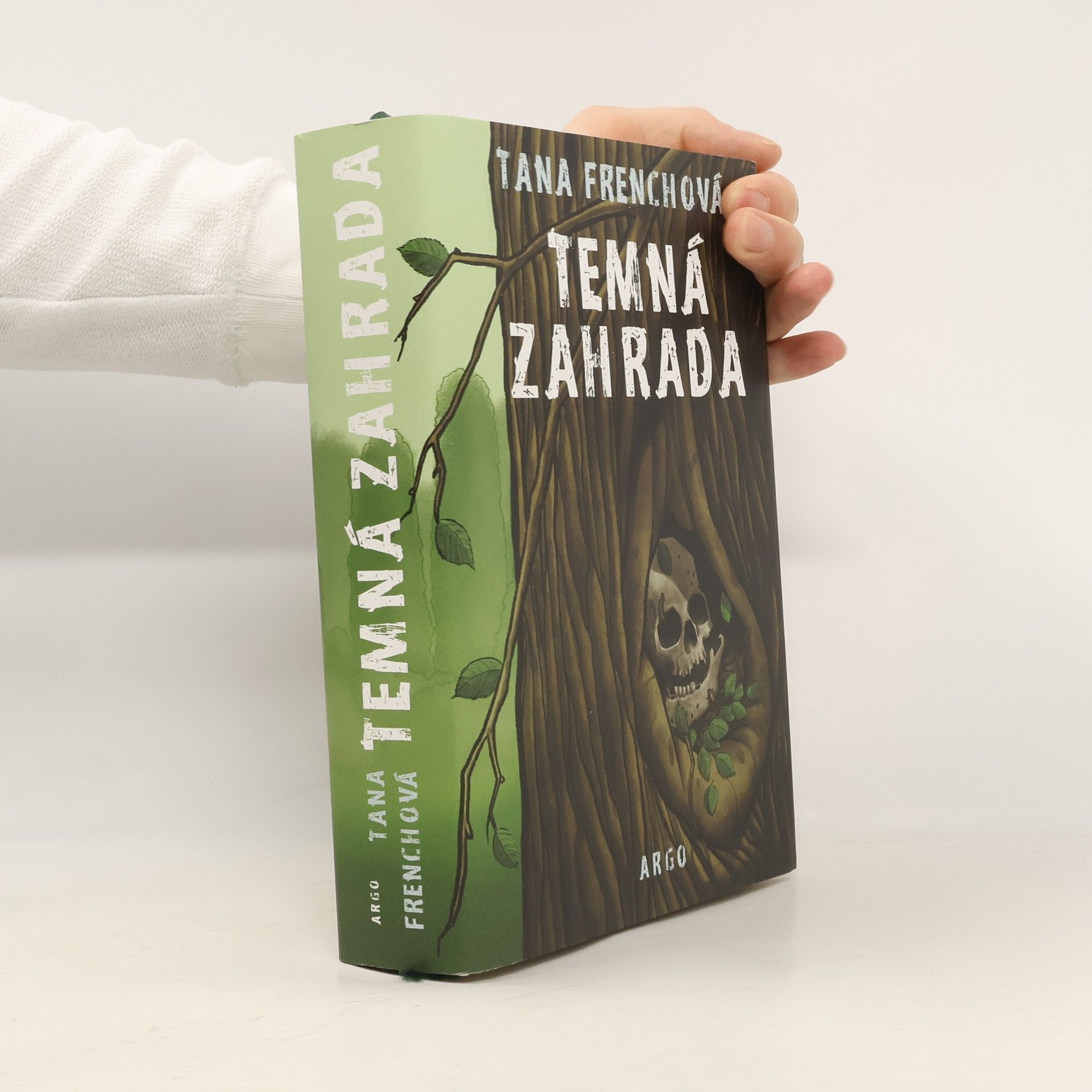 Tana French Temná zahrada