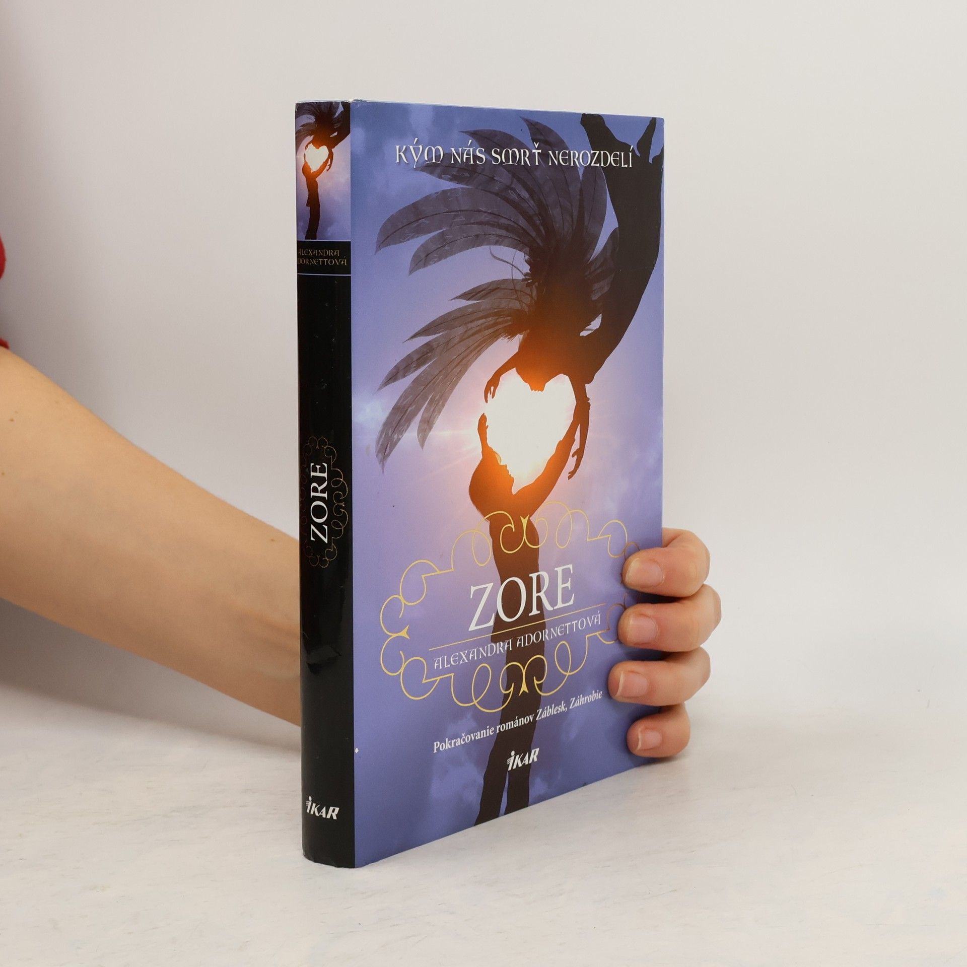 Alexandra Adornetto Zore