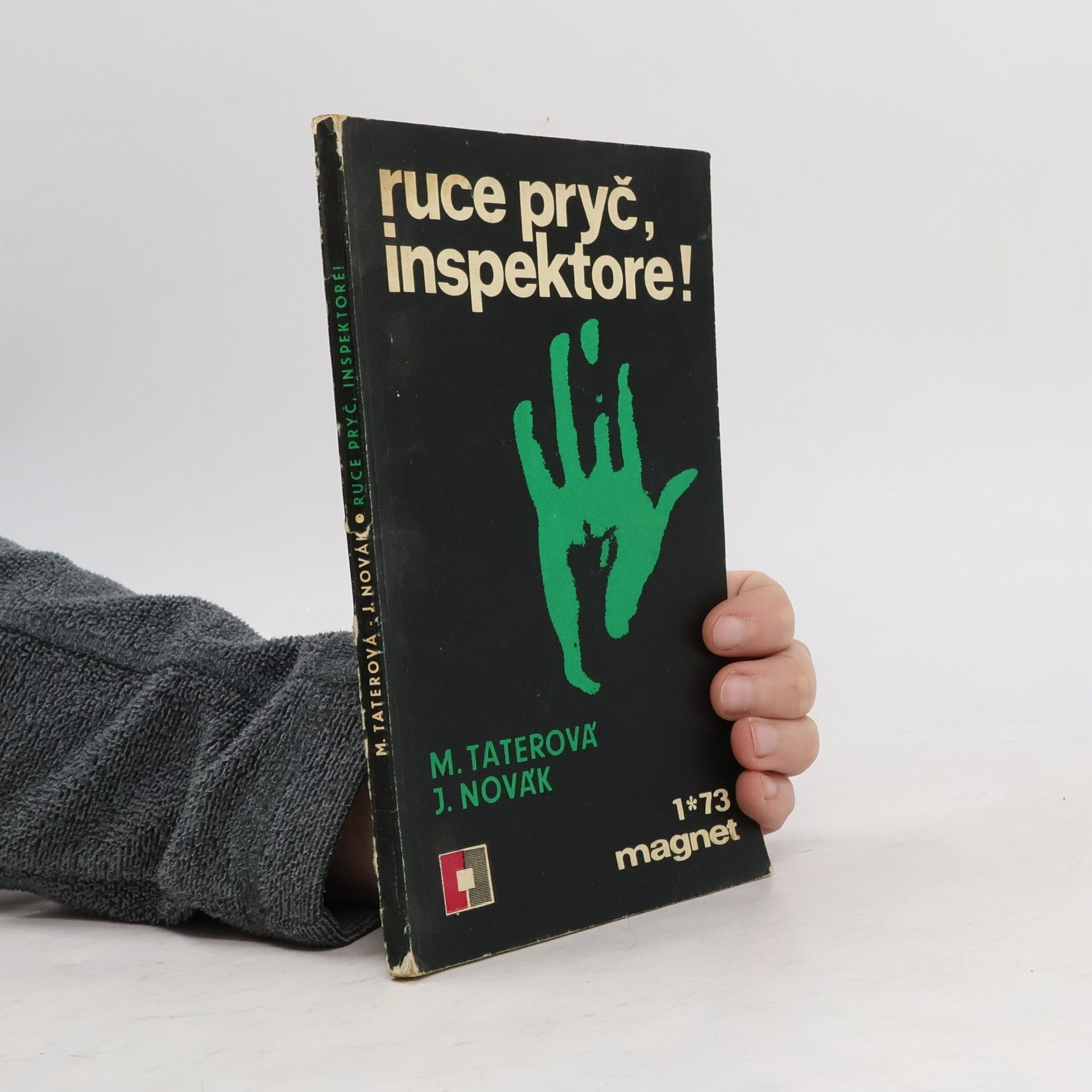 Ruce pryč, inspektore