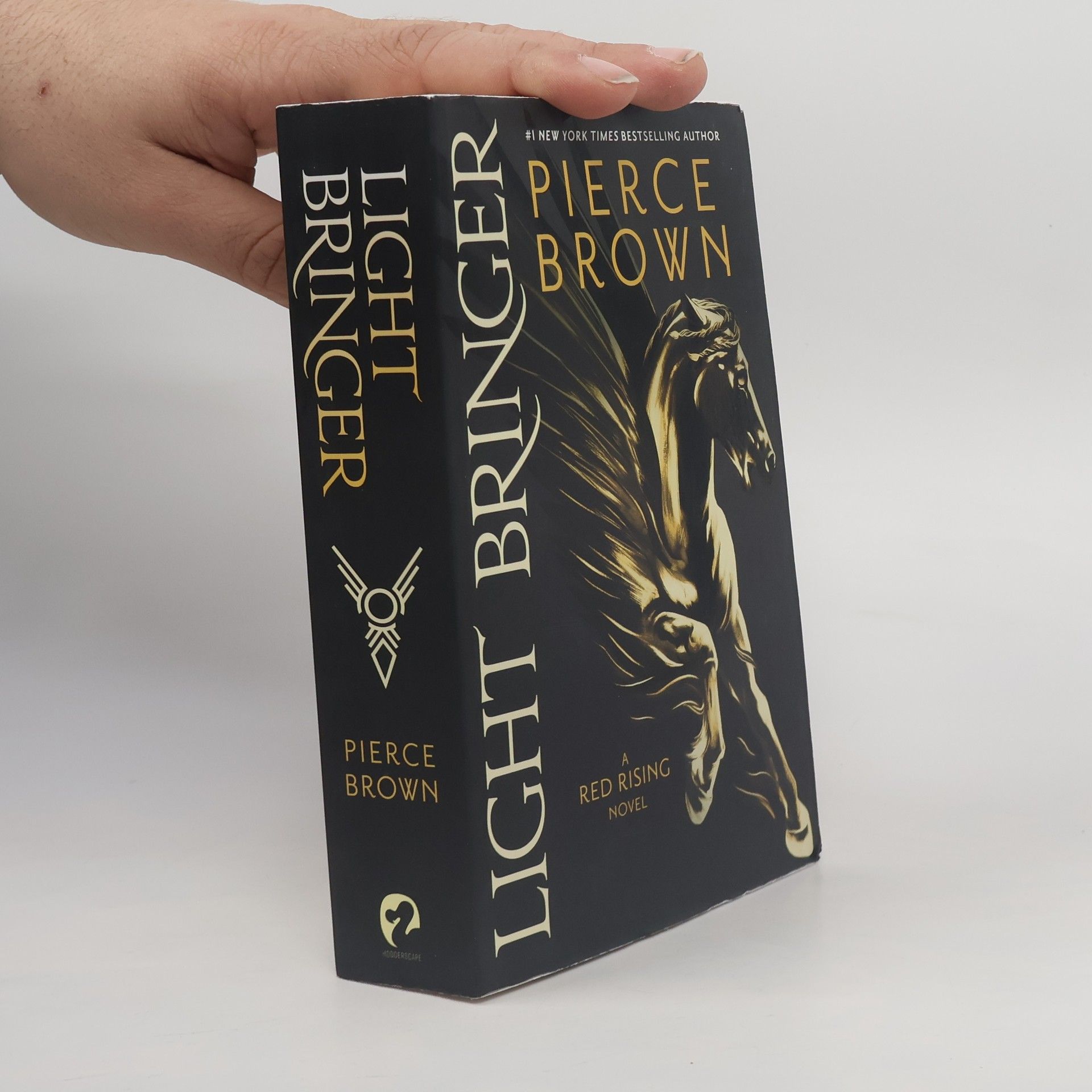 Pierce Brown Light Bringer