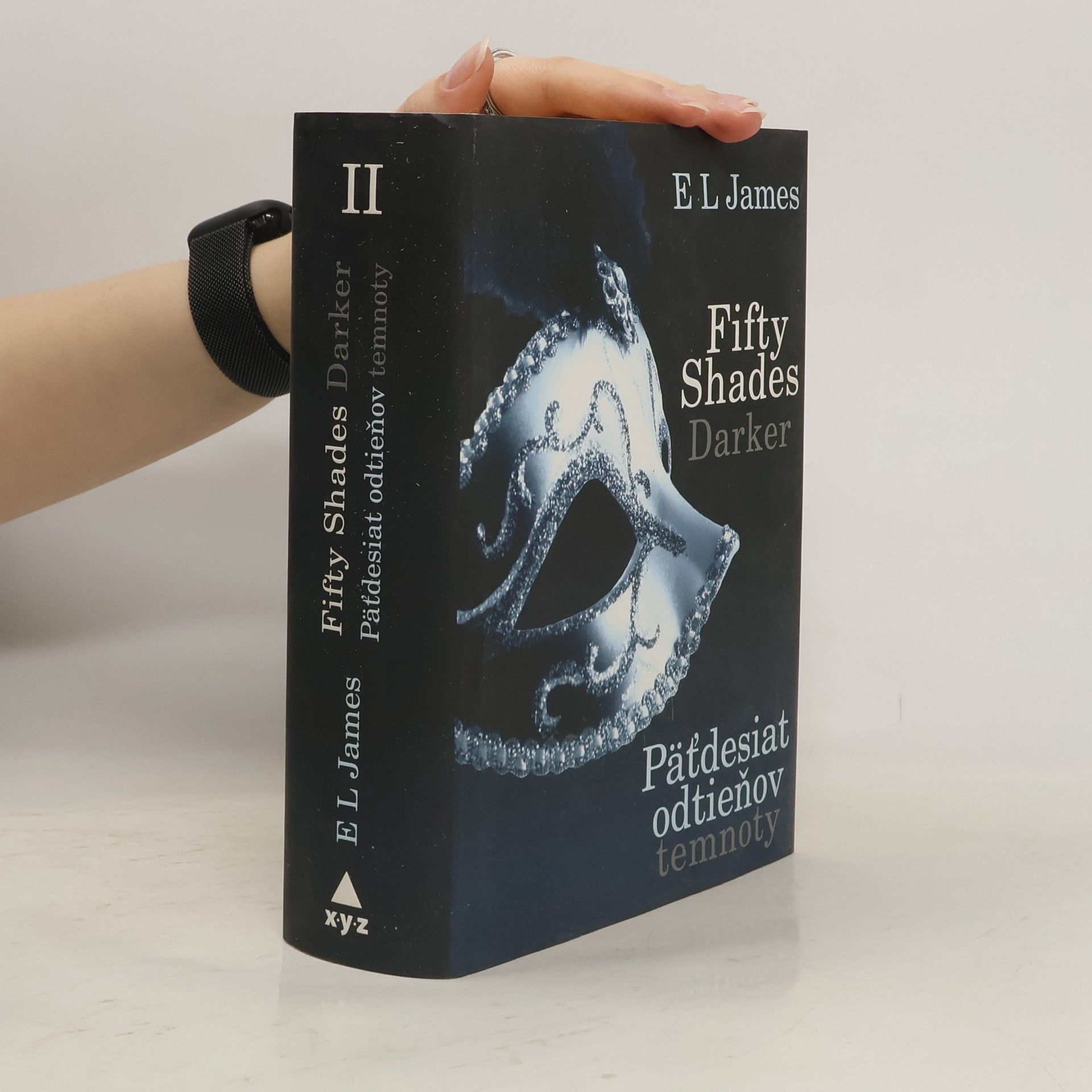 E L James Päťdesiat odtieňov temnoty