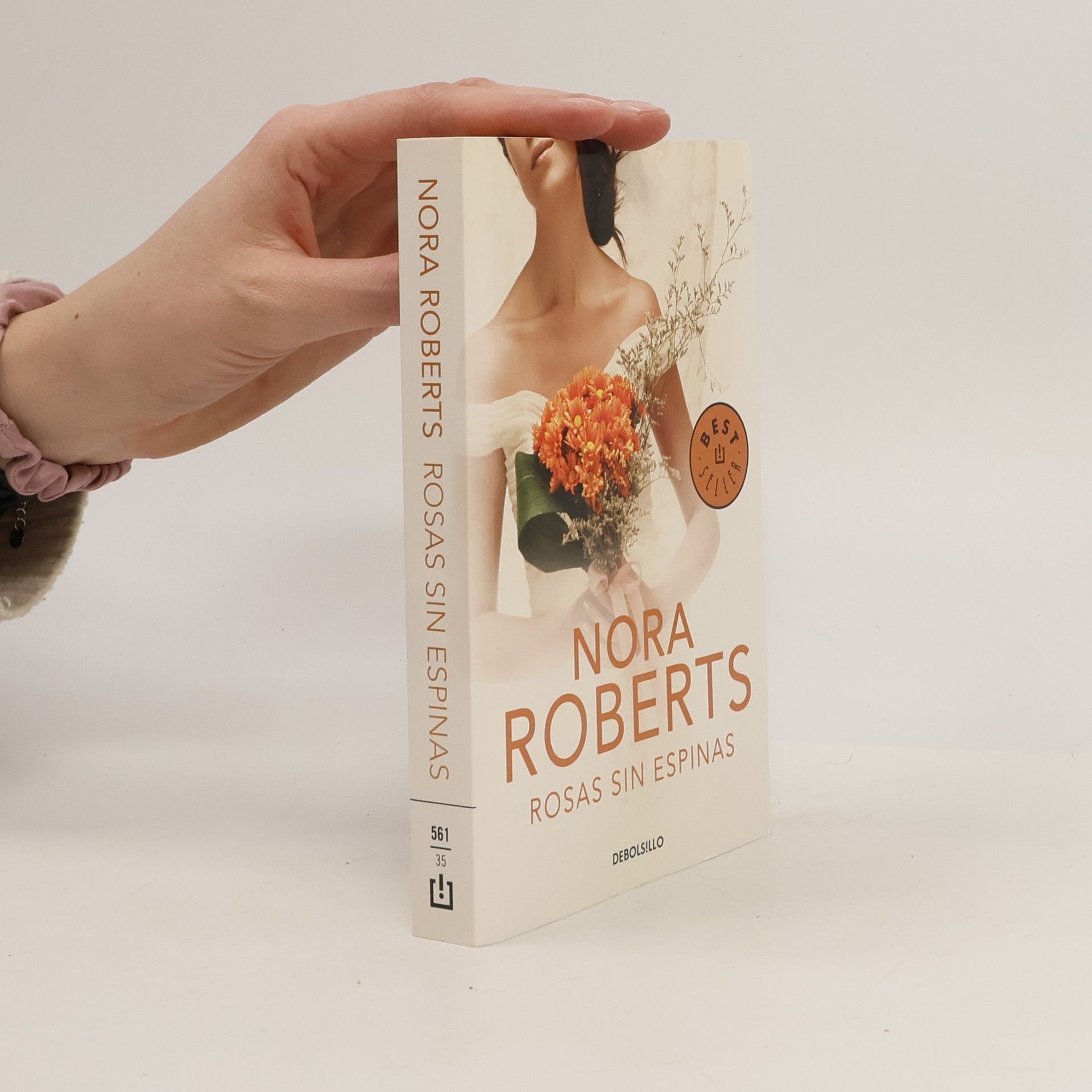 Nora Roberts Cuatro bodas - 2: Rosas sin espinas