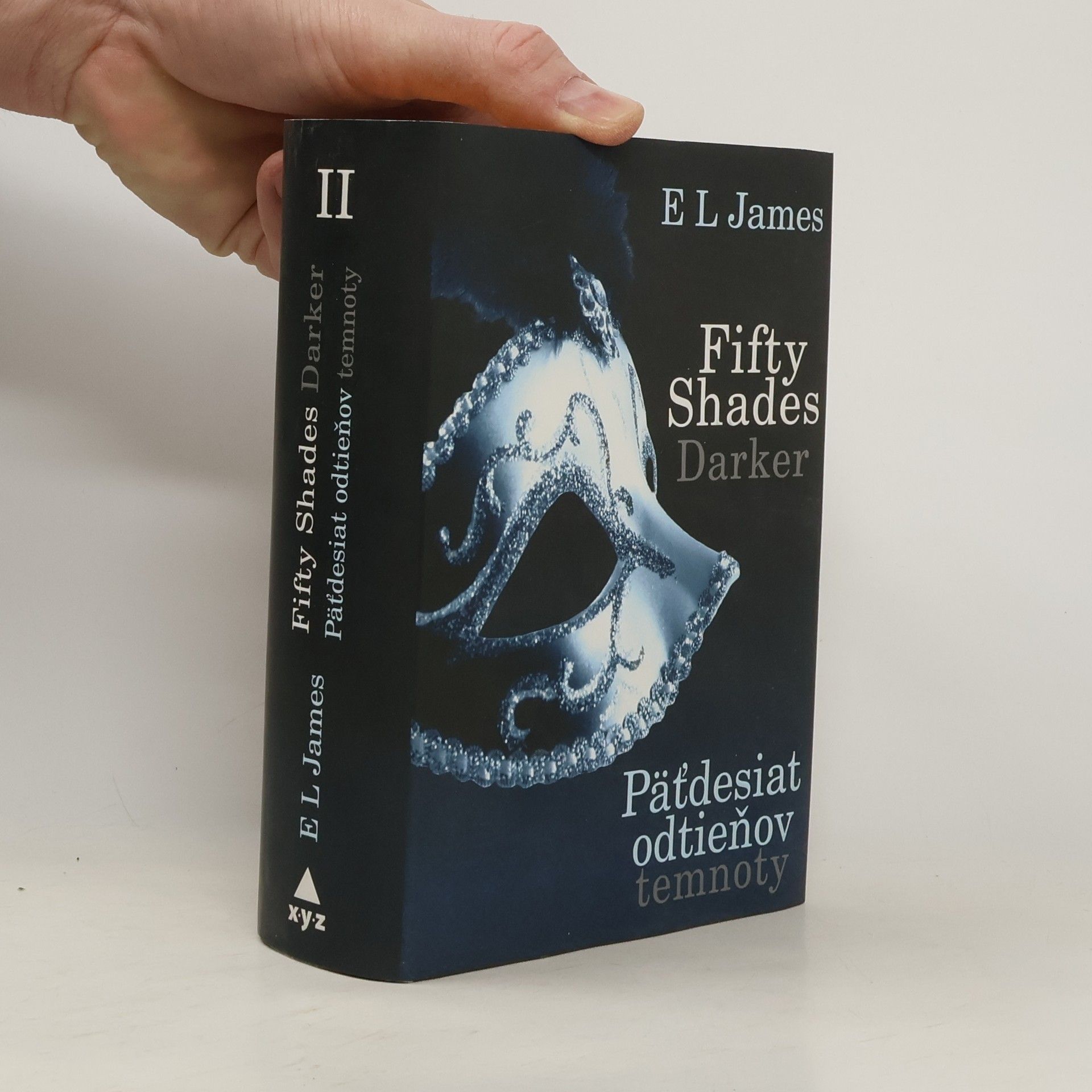 E L James Päťdesiat odtieňov temnoty