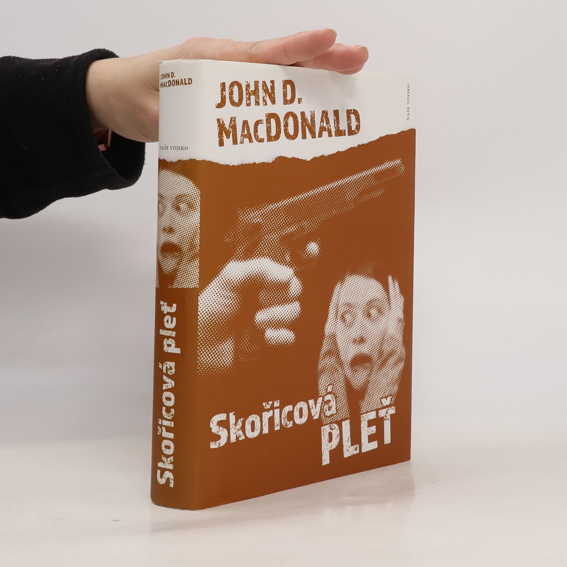 Pavel Dominik Skořicová pleť