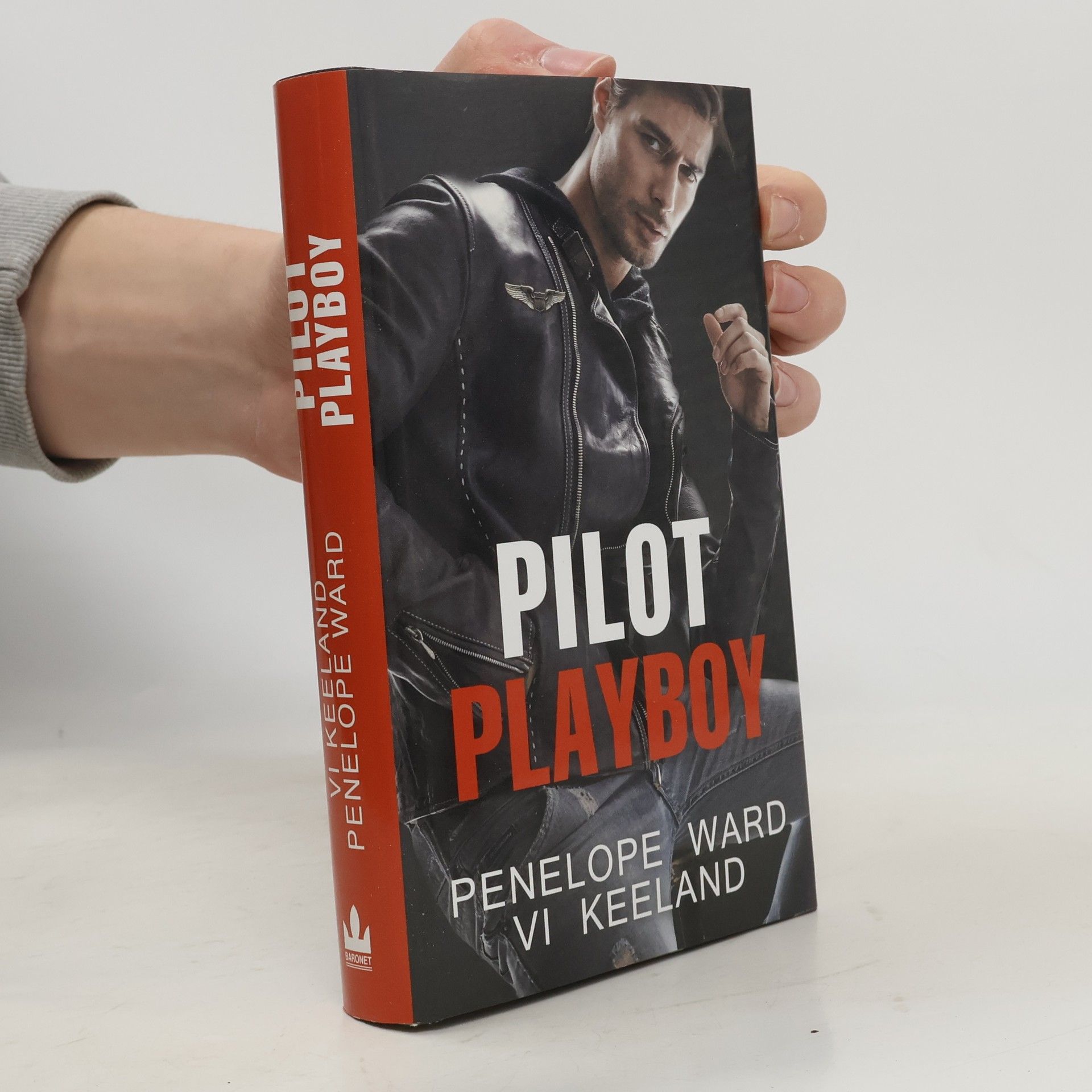Vi Keeland Pilot playboy