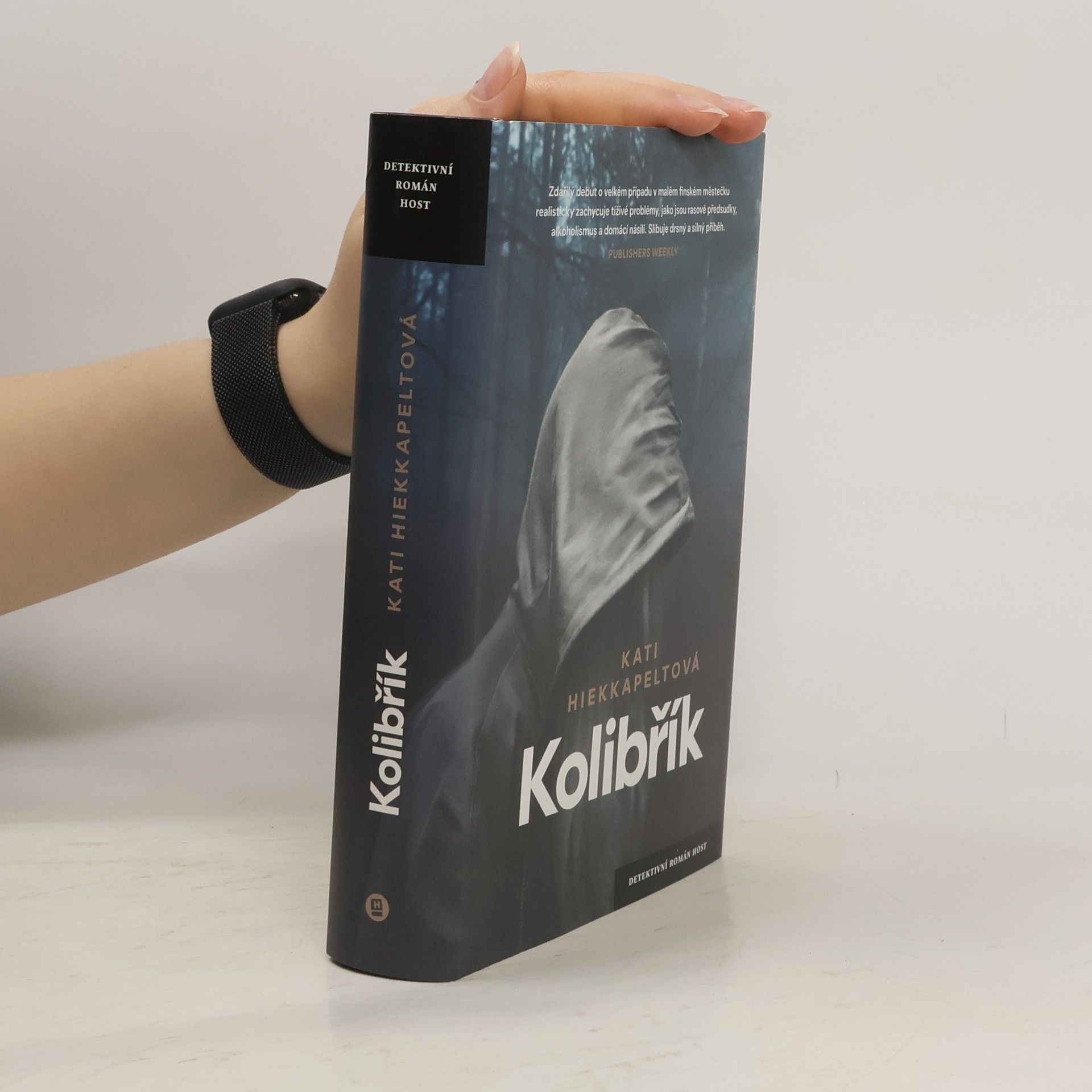 Kati Hiekkapelto Kolibřík