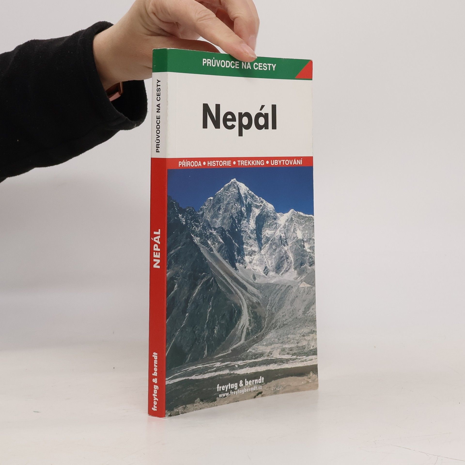 Ludmila Puldová Nepál. Příroda, historie, trekking, ubytování