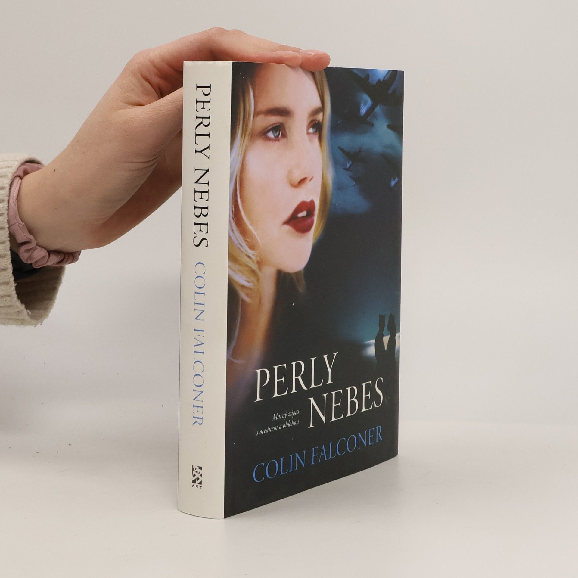 Colin Falconer Perly nebes