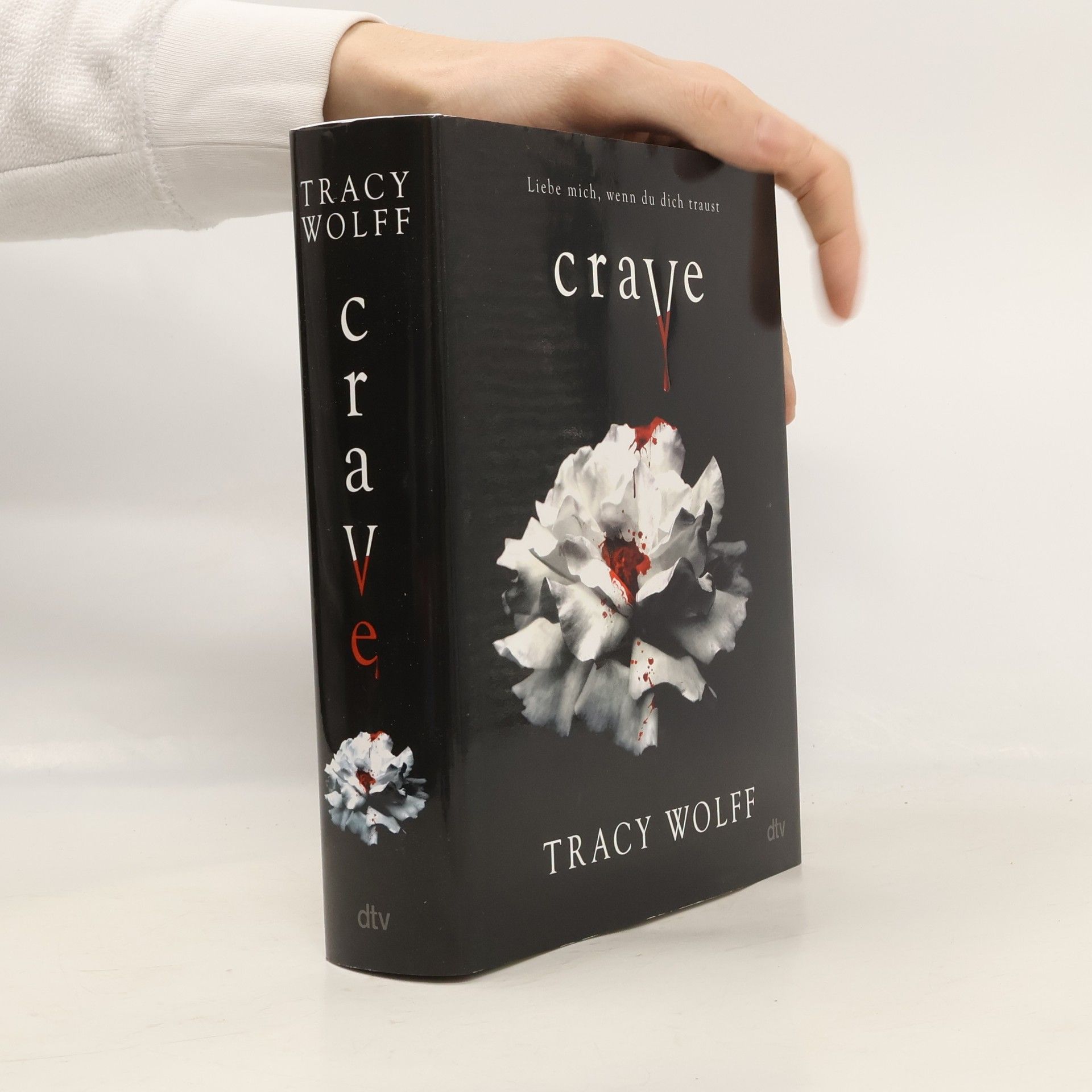 Tracy Wolff Crave