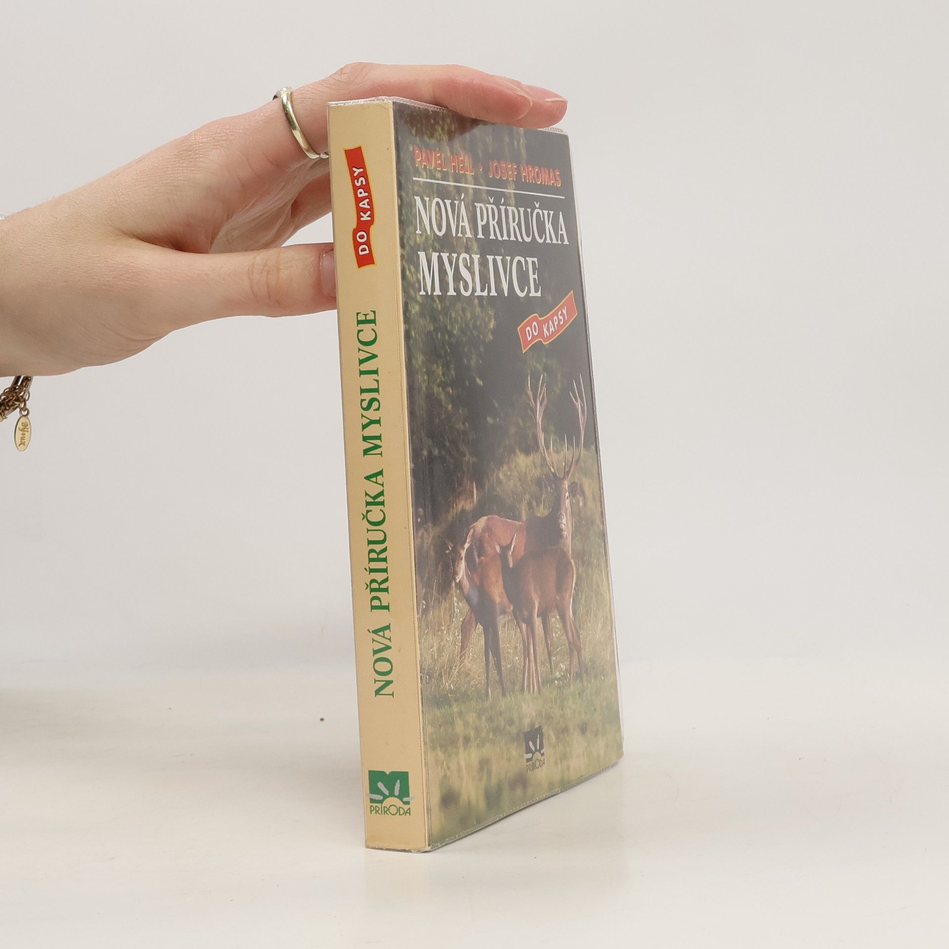Pavol Hell Nová příručka myslivce do kapsy