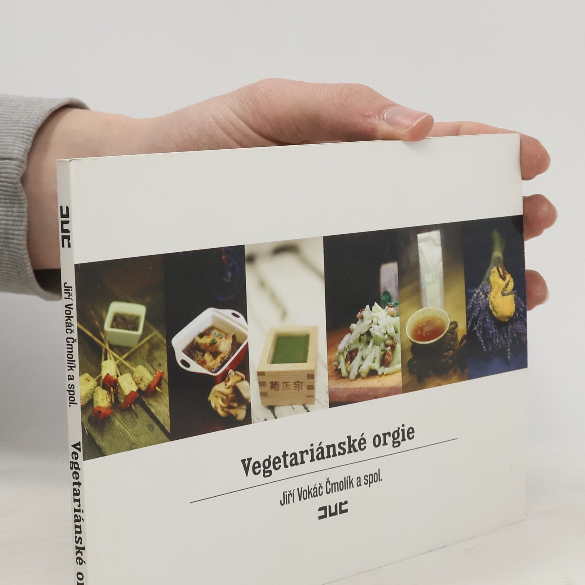 Jiří Vokáč Čmolík Vegetariánské orgie