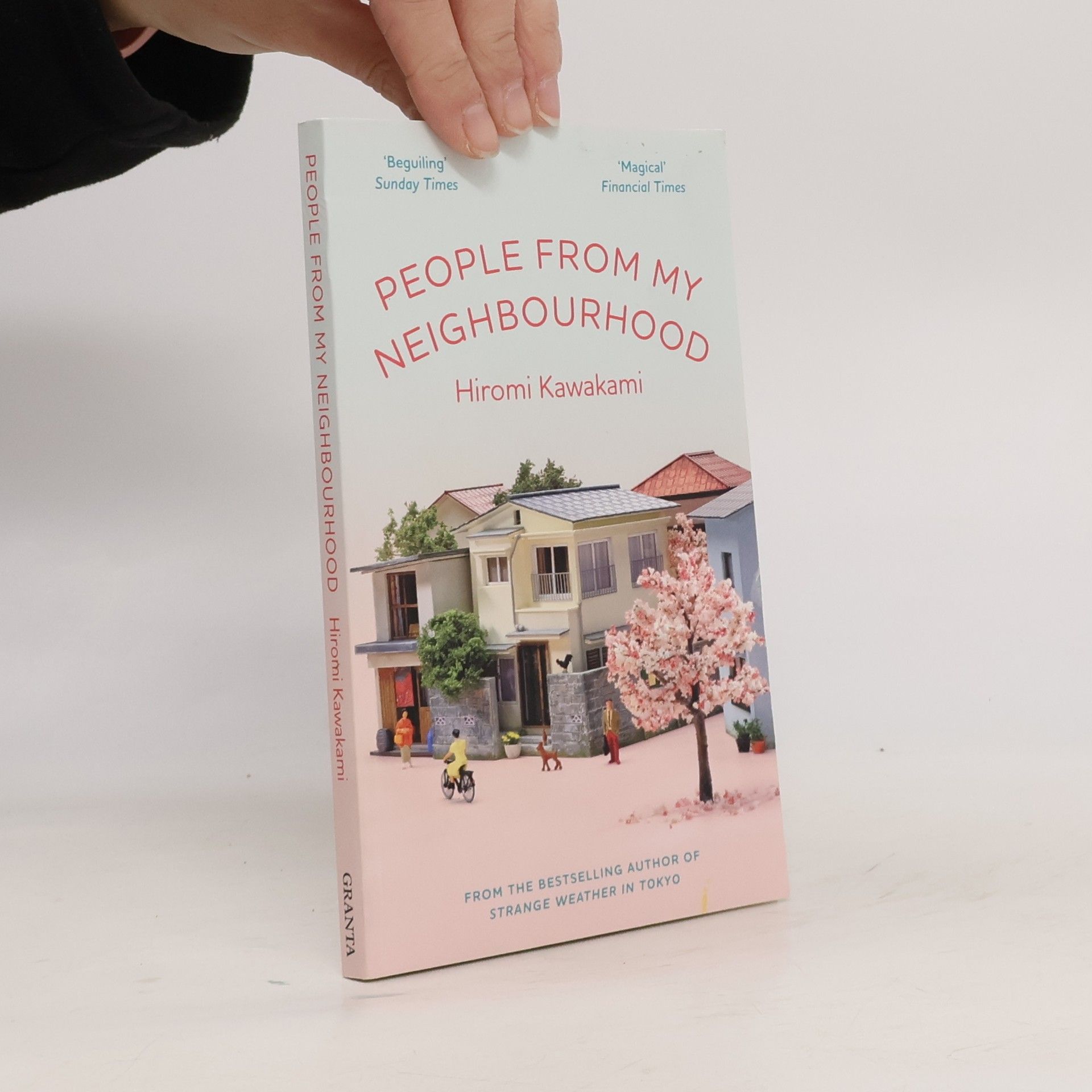 Hiromi Kawakami People from my neighbourhood