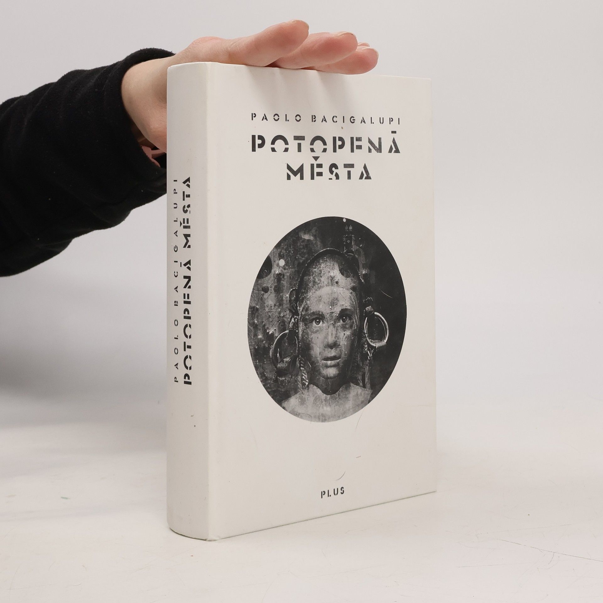 Paolo Bacigalupi Potopená města