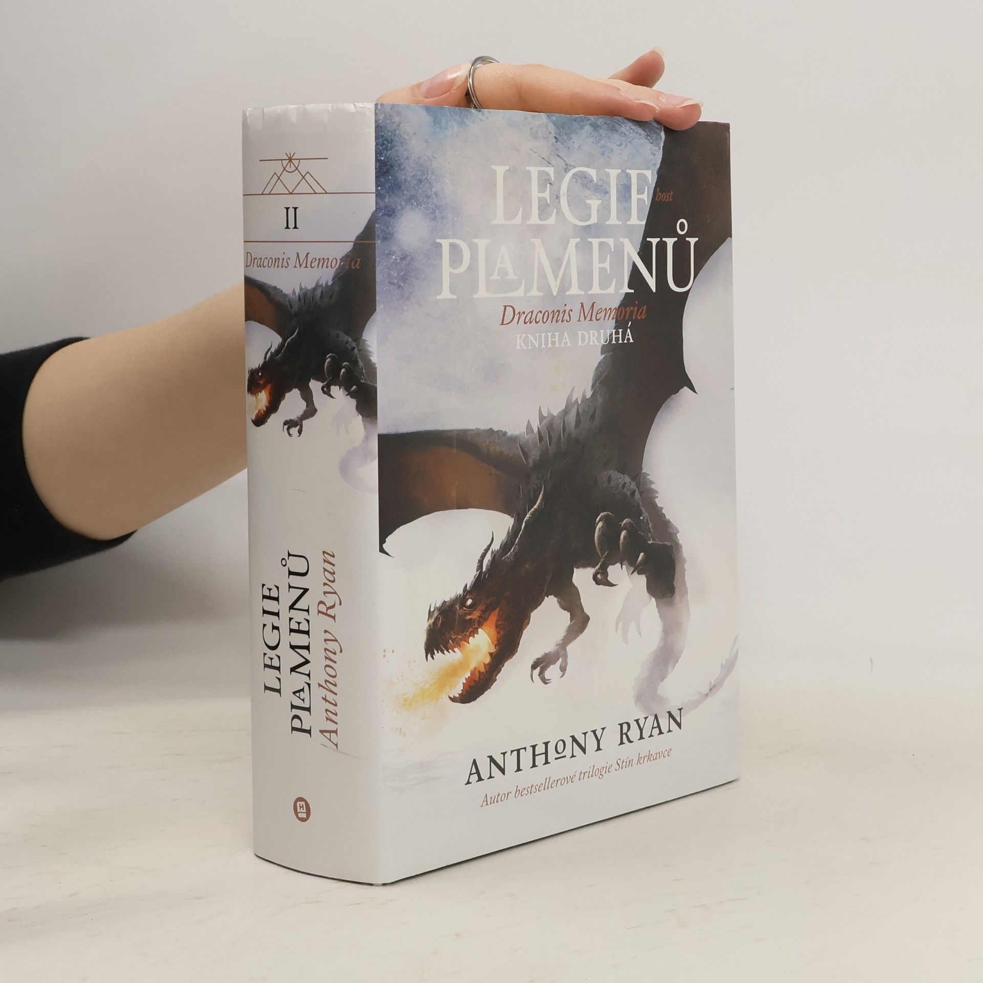 Anthony Ryan Legie plamenů