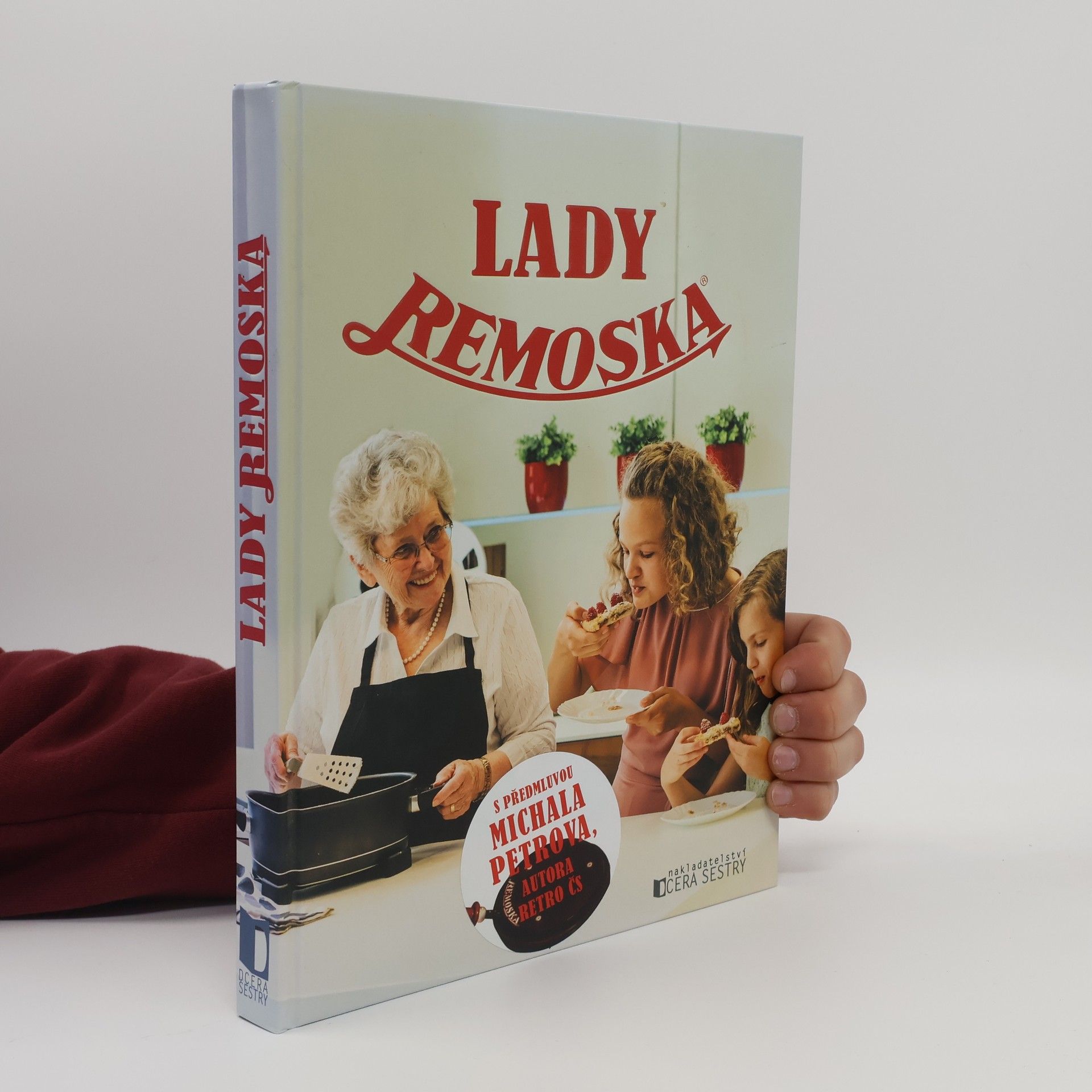 Milena Grenfell Baines Lady Remoska