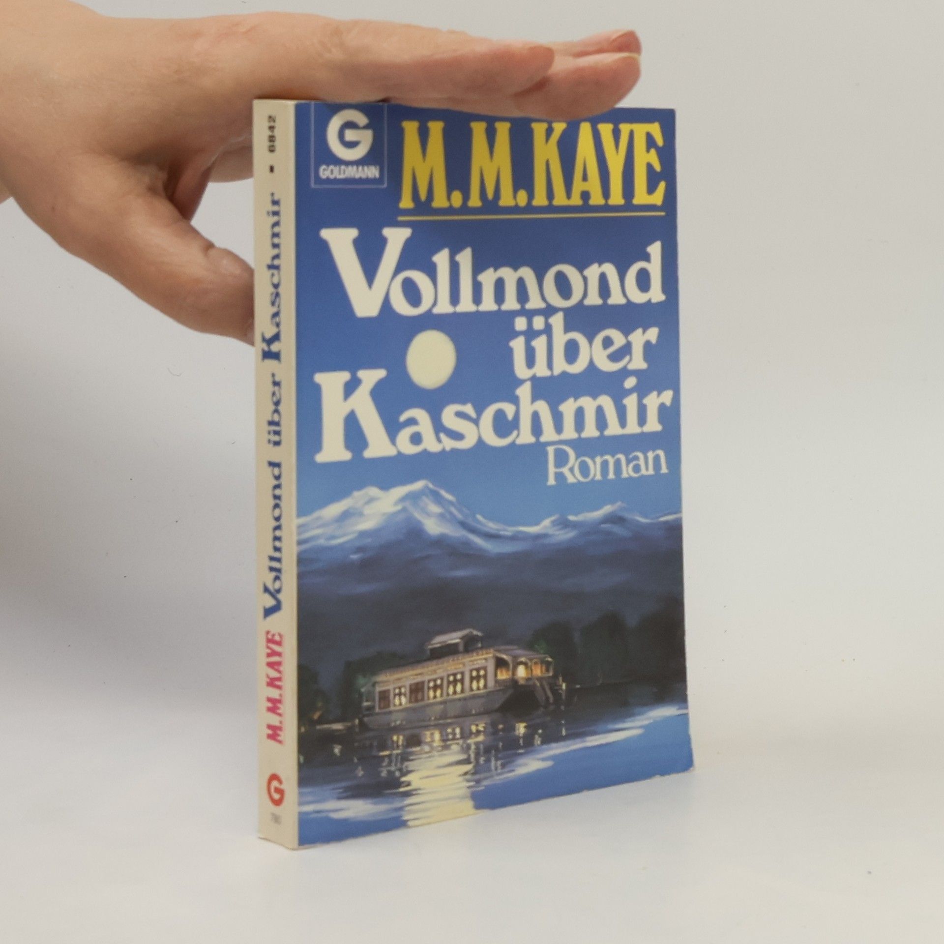 M. M. Kaye Vollmond über Kaschmir