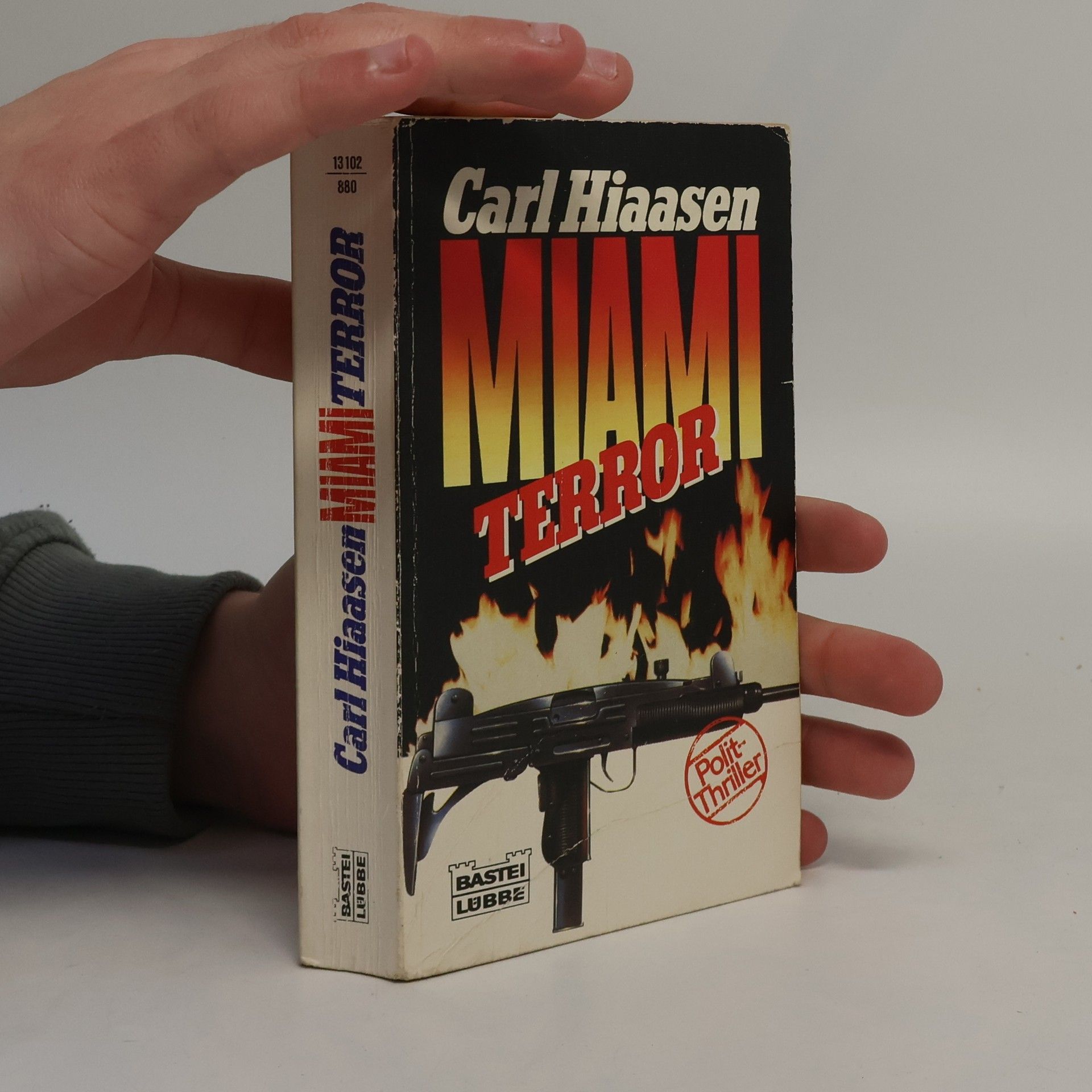 Carl Hiaasen Miami Terror