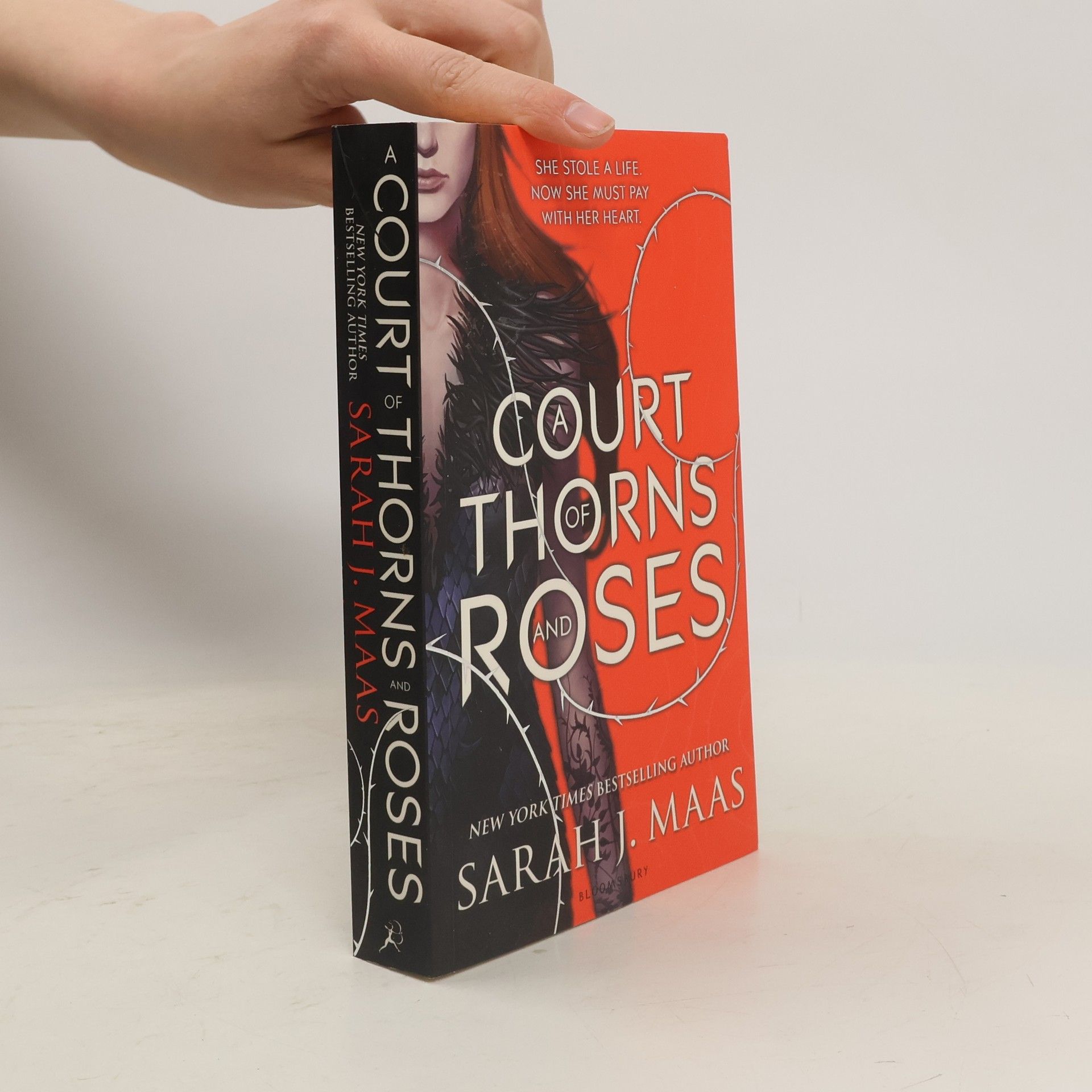 Sarah J. Maas A Court of Thorns and Roses
