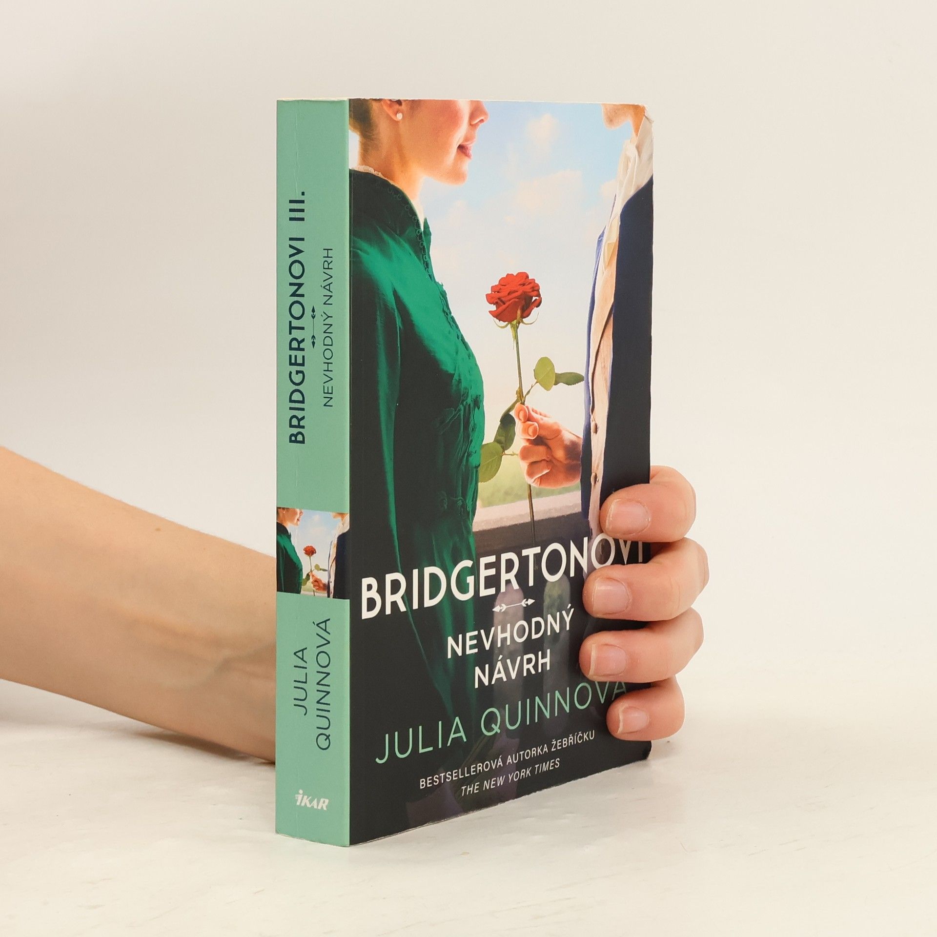 Julie Quinnová Bridgertonovi. Nevhodný návrh