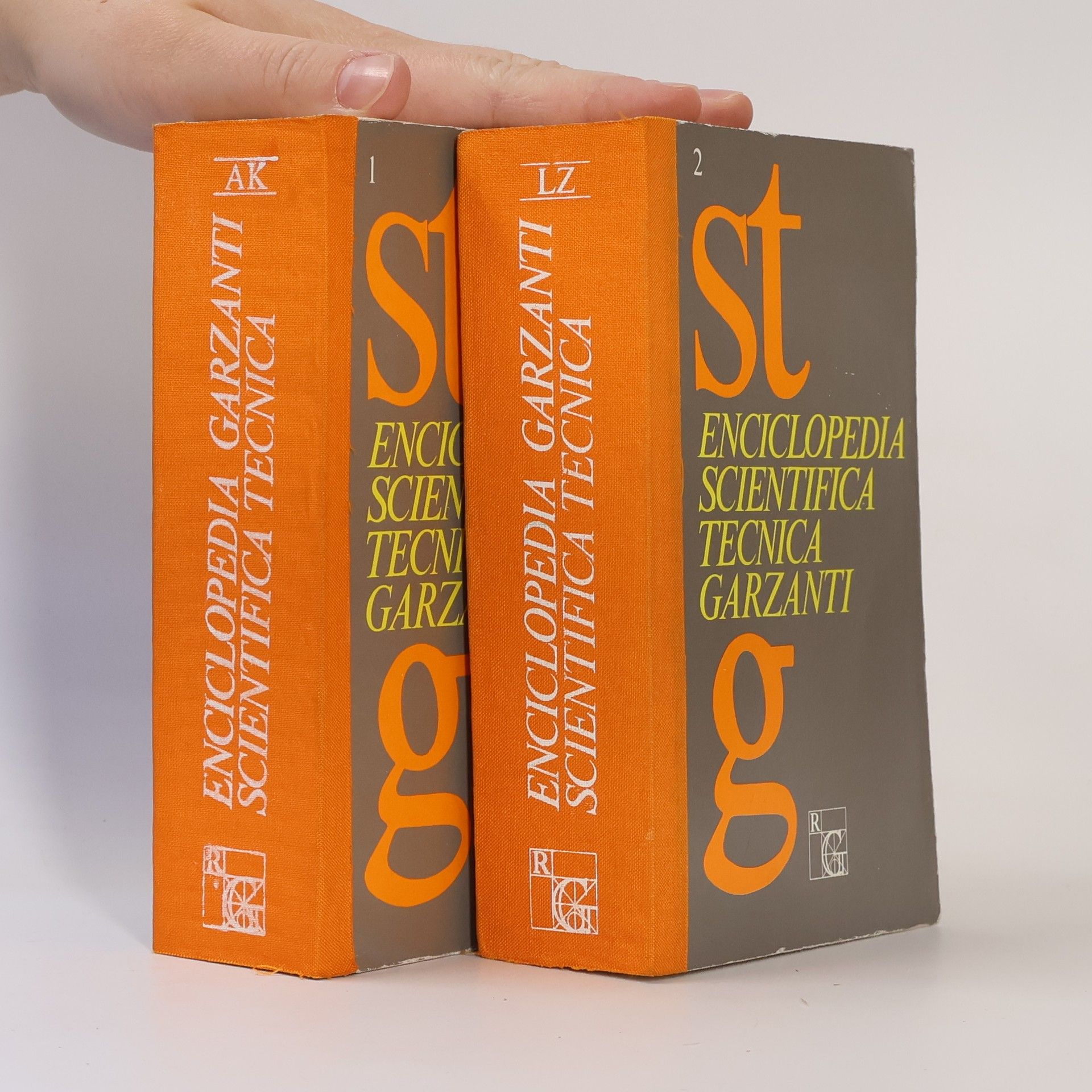 Autores varios Enciclopedia scientifica tecnica Garzanti 1-2