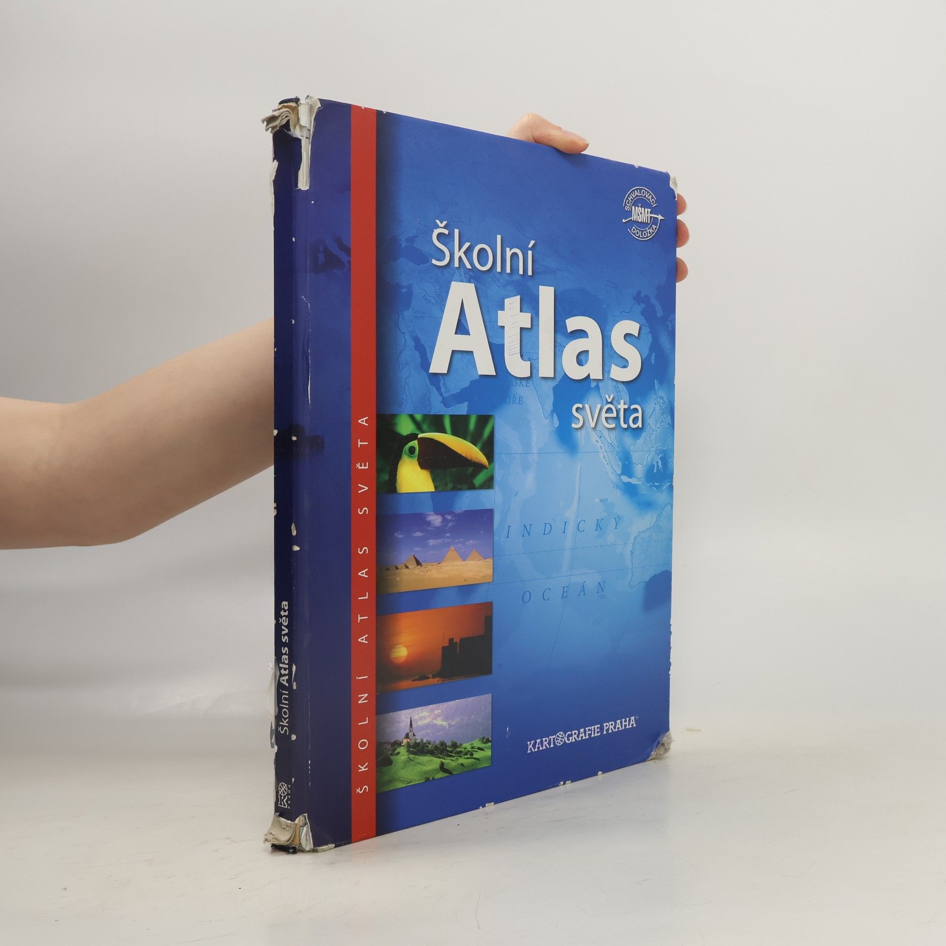 Autores varios Školní atlas světa