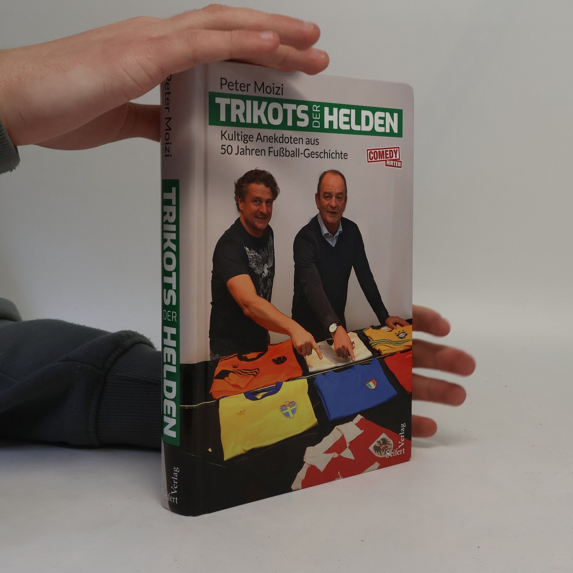 Peter Moizi Trikots der Helden