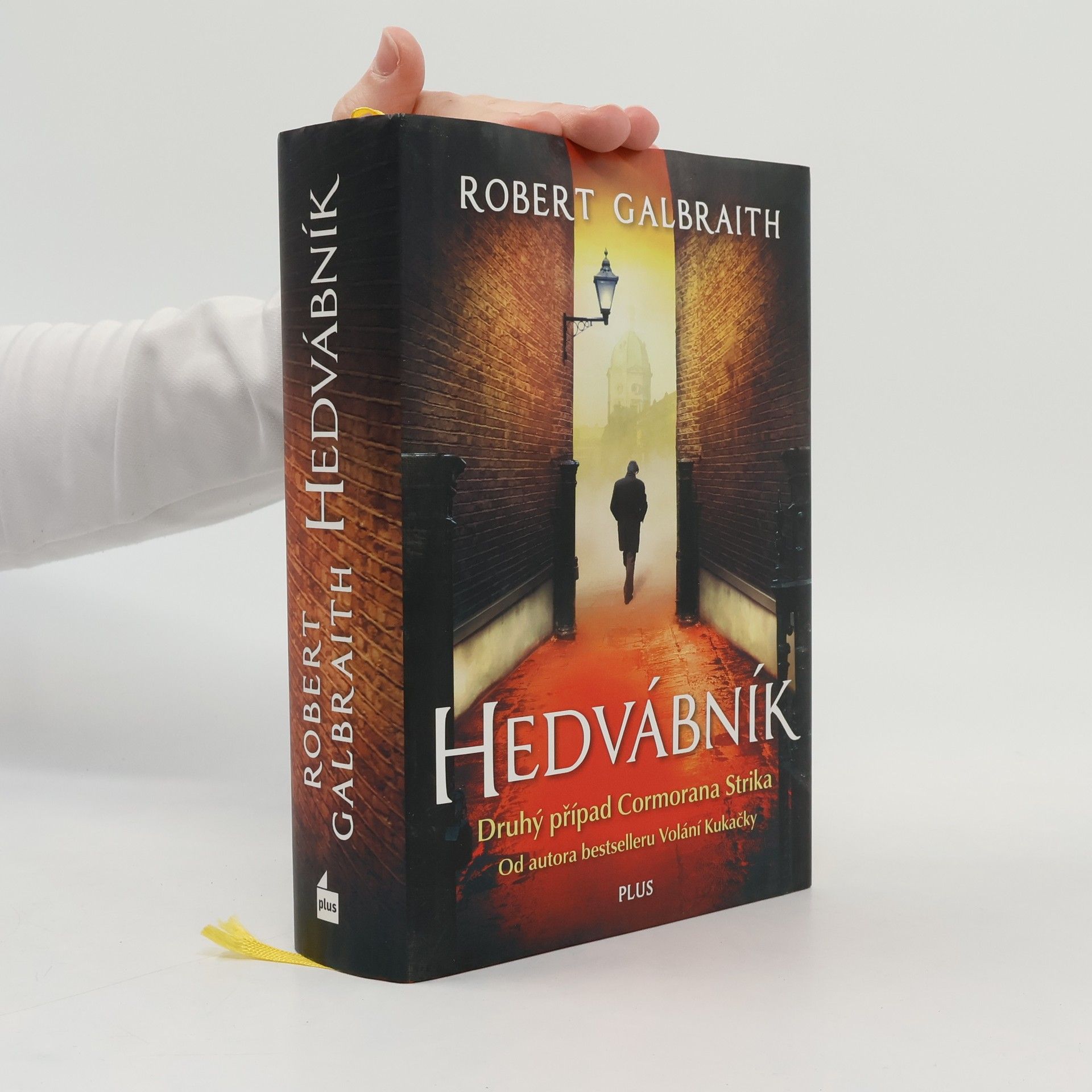 Robert Galbraith Hedvábník