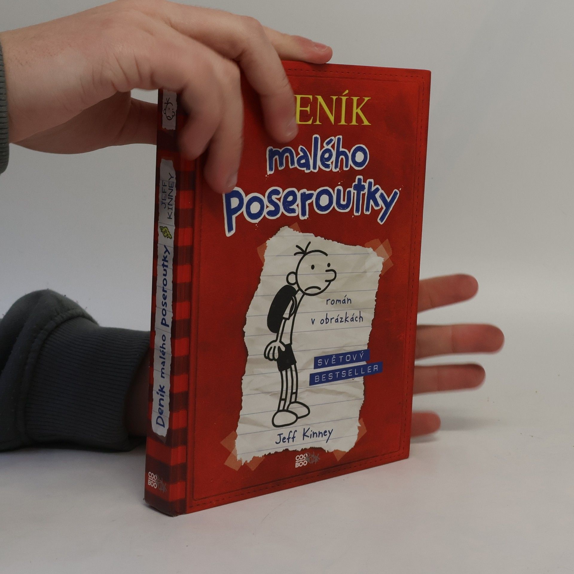 Jeff Kinney Deník malého poseroutky 1