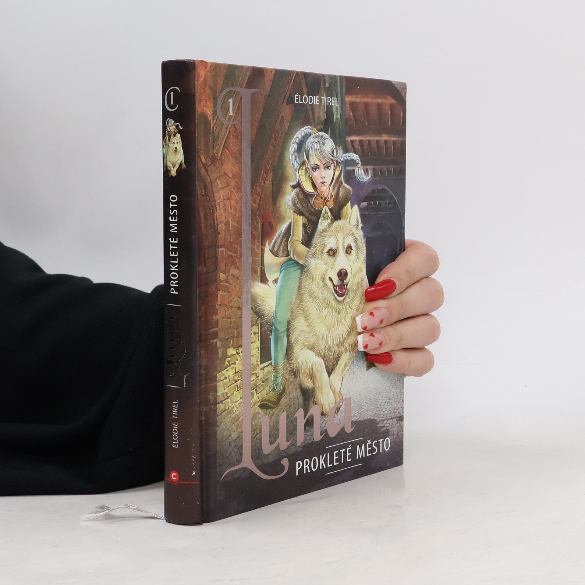 Élodie Tirel Prokleté město