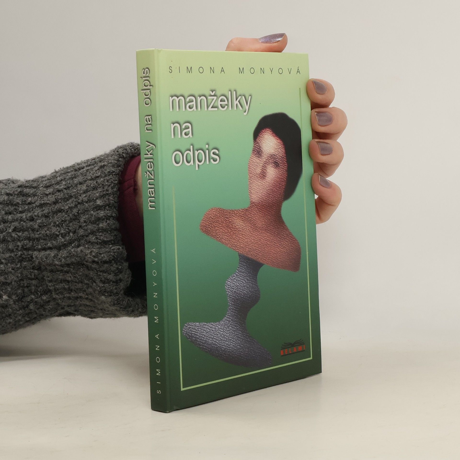 Simona Monyová Manželky na odpis