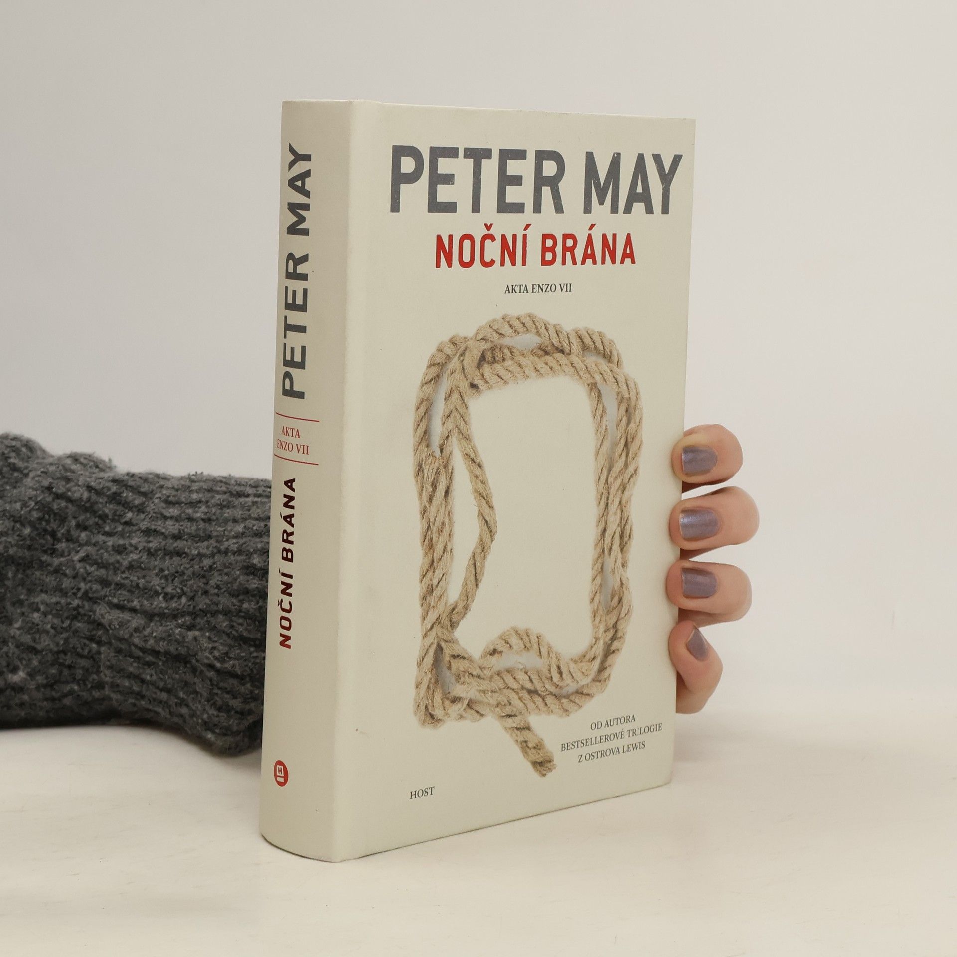 Peter May Noční brána