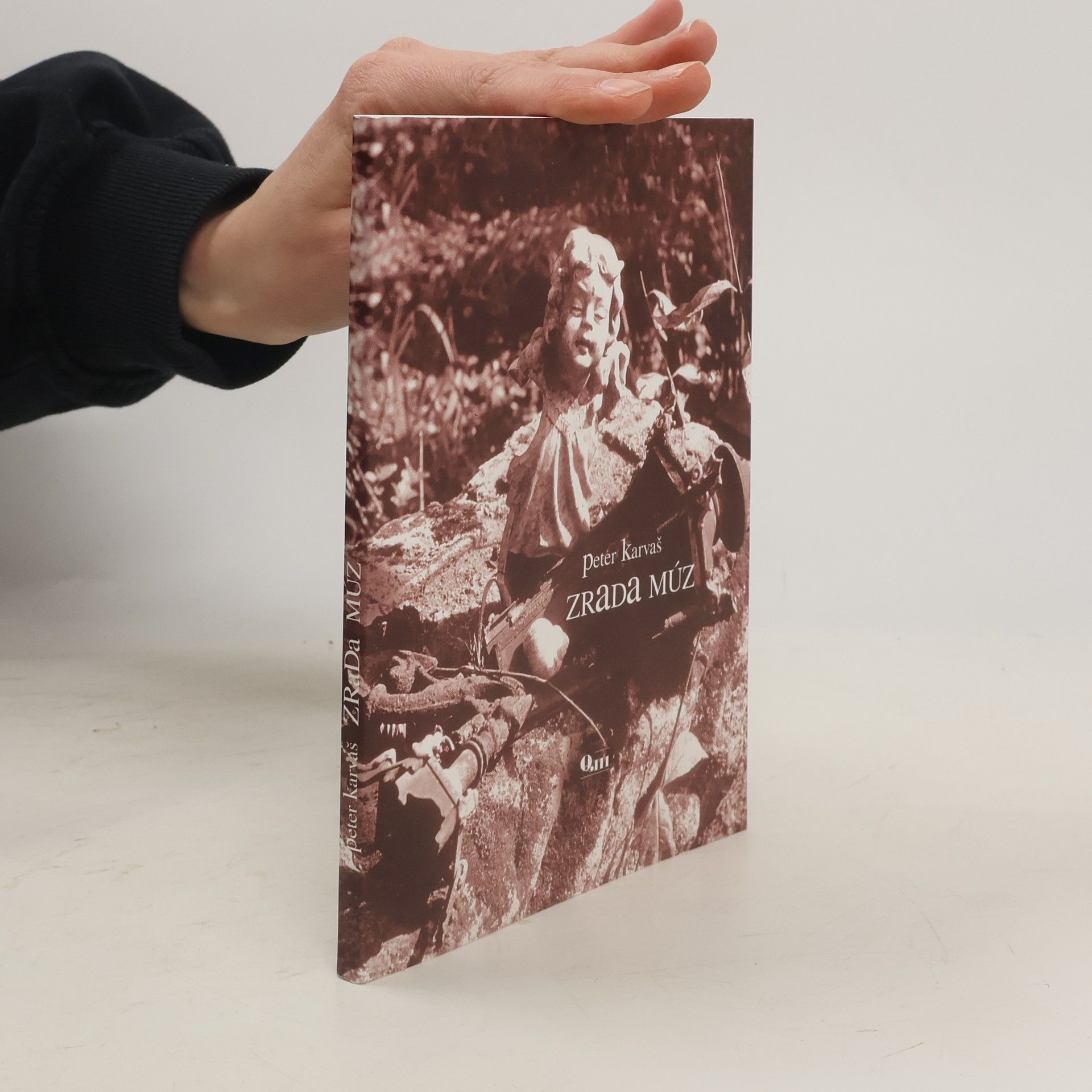 Peter Karvaš Zrada múz
