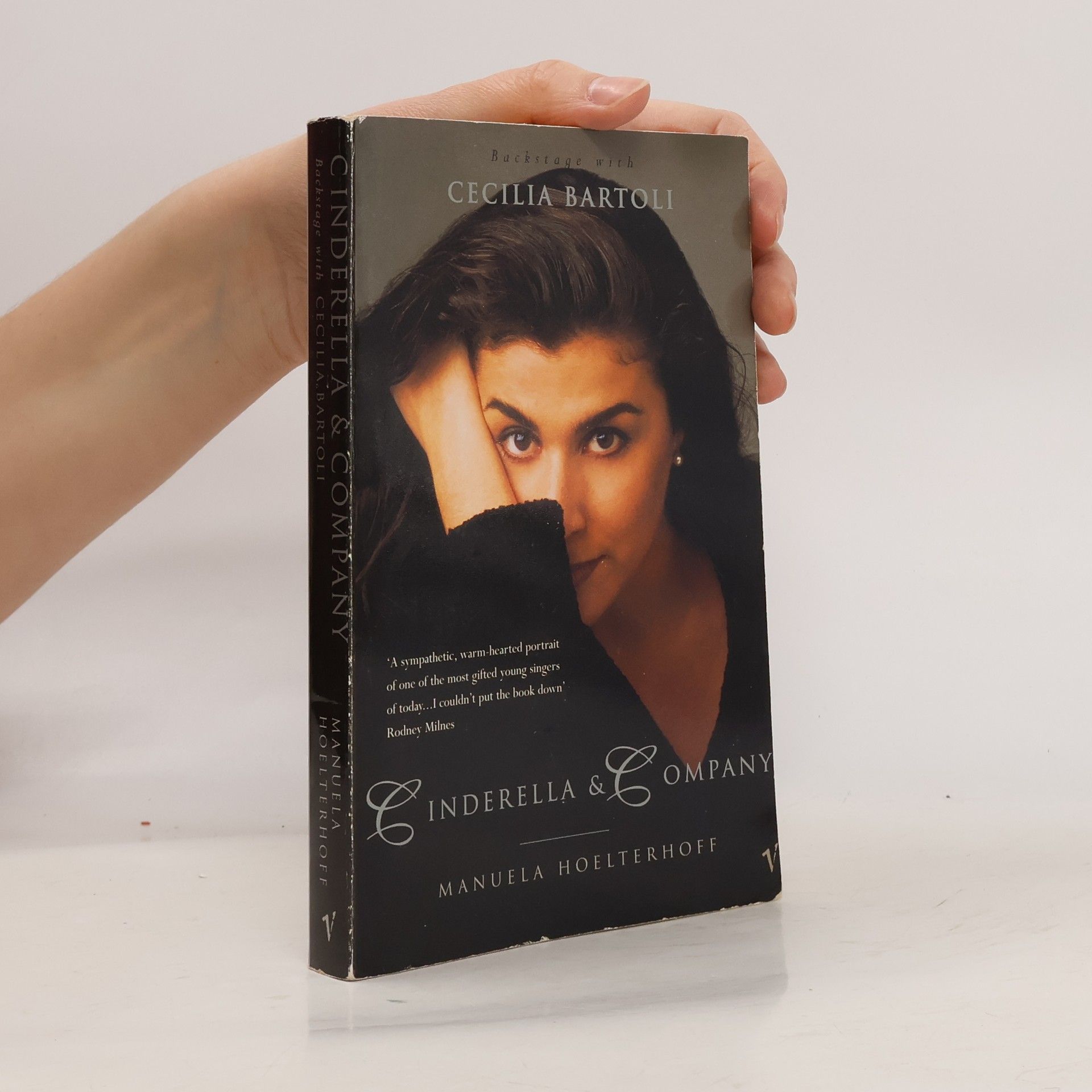 Manuela Hoelterhoff Cinderella and Company