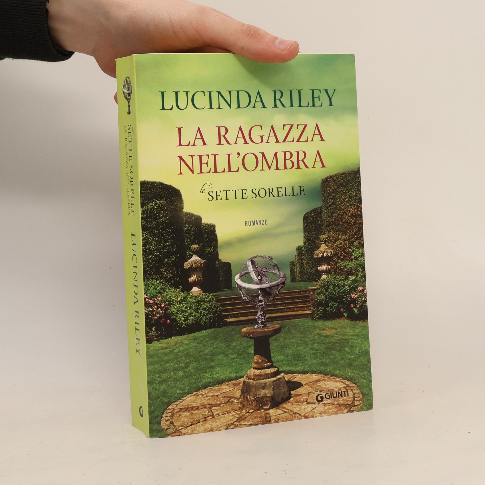 Lucinda Riley La ragazza nell'ombra. Le sette sorelle