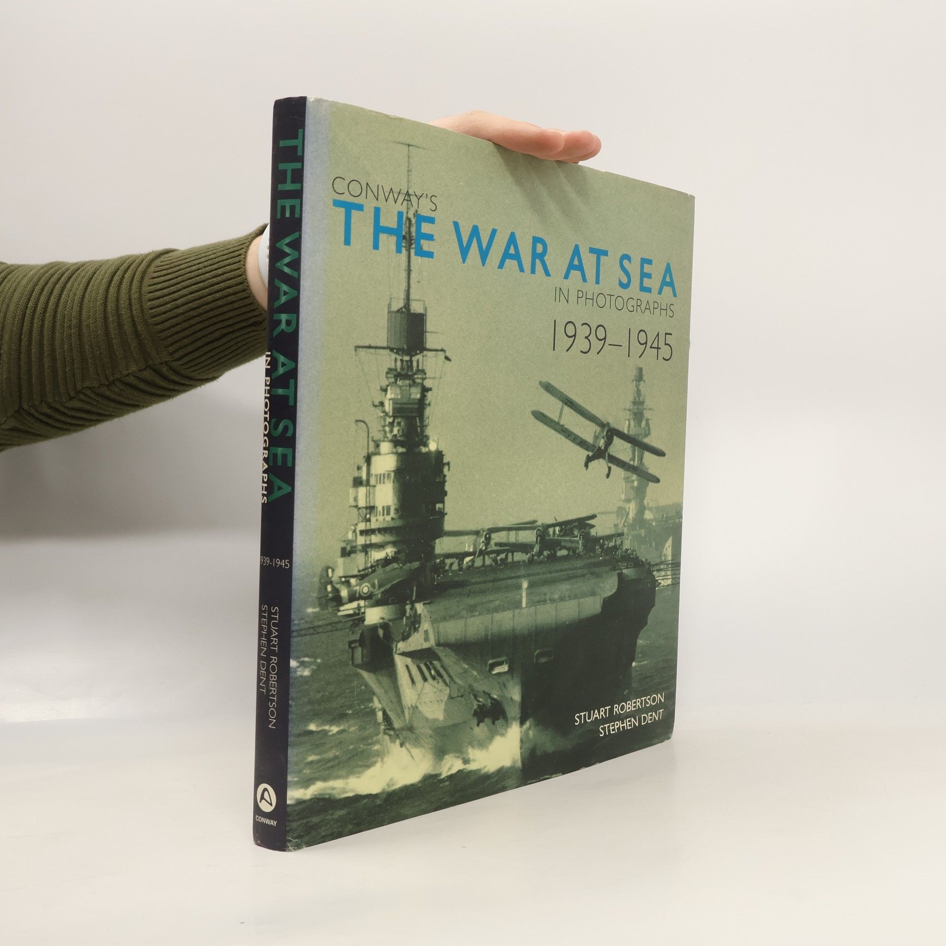 Stuart Robertson Conway's The War at Sea in Photographs