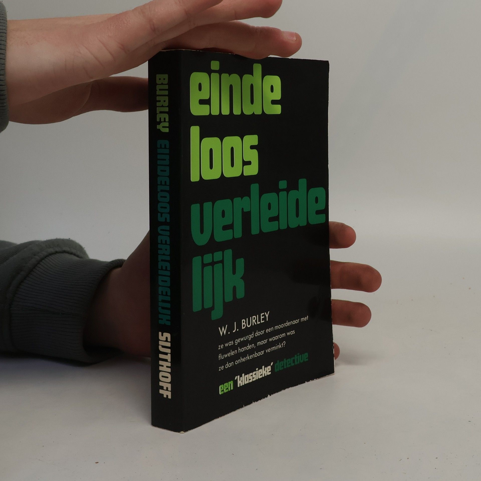 W.J. Burley Eindeloos verleidelijk