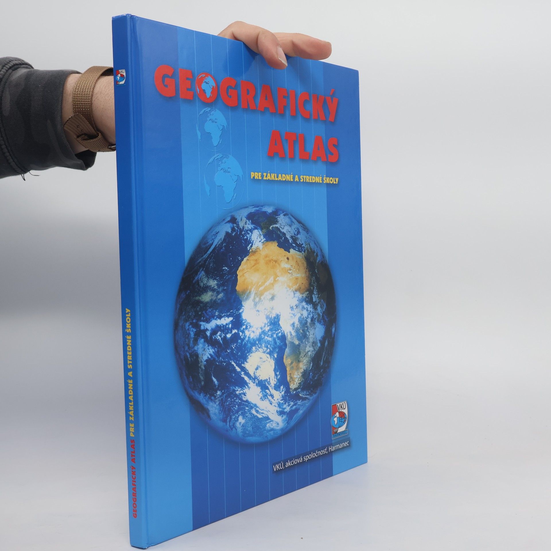 Alfonz Gajdoš Geografický atlas pre základné a stredné školy
